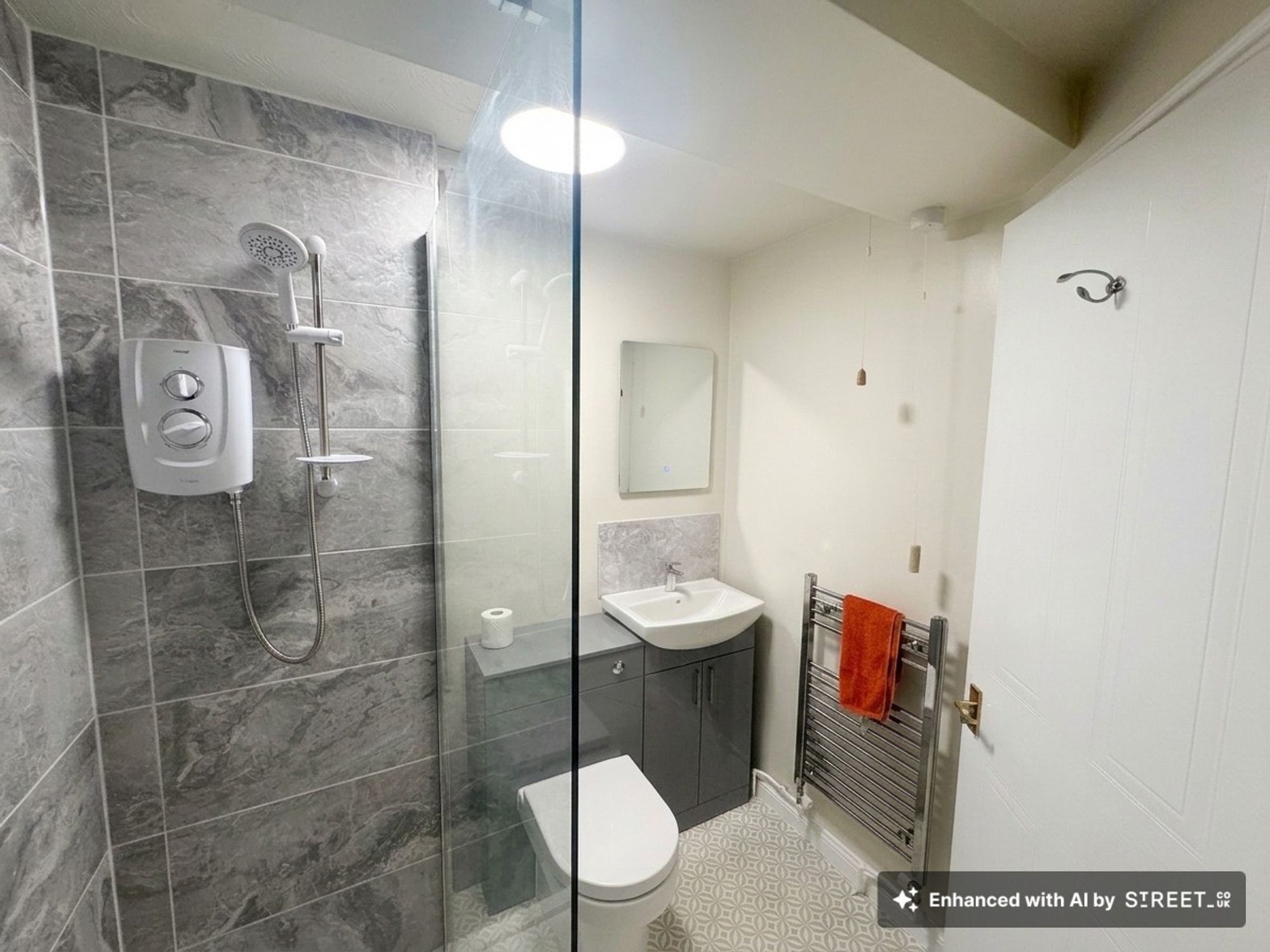 2 bed flat to rent in Trinity Road, Taunton, TA1  - Property Image 8
