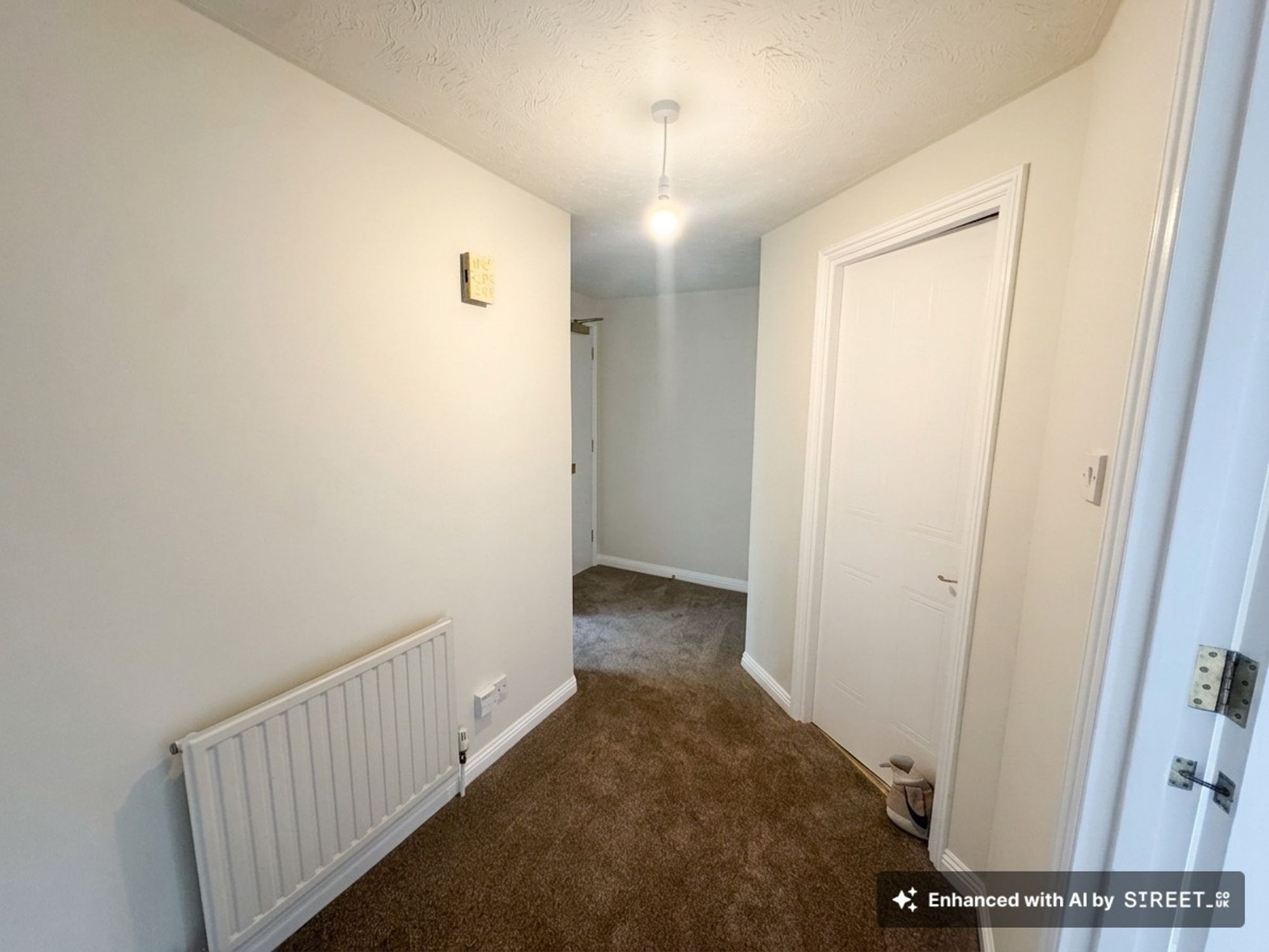 2 bed flat to rent in Trinity Road, Taunton, TA1 9