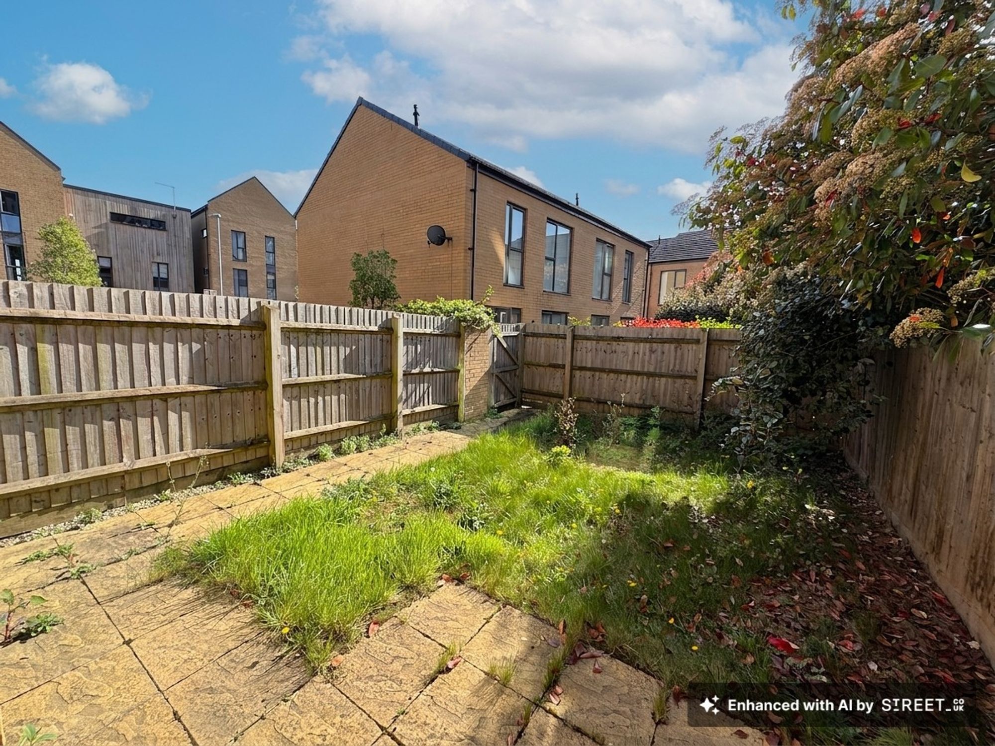 3 bed terraced house to rent in Firepool Crescent, Taunton, TA1 11