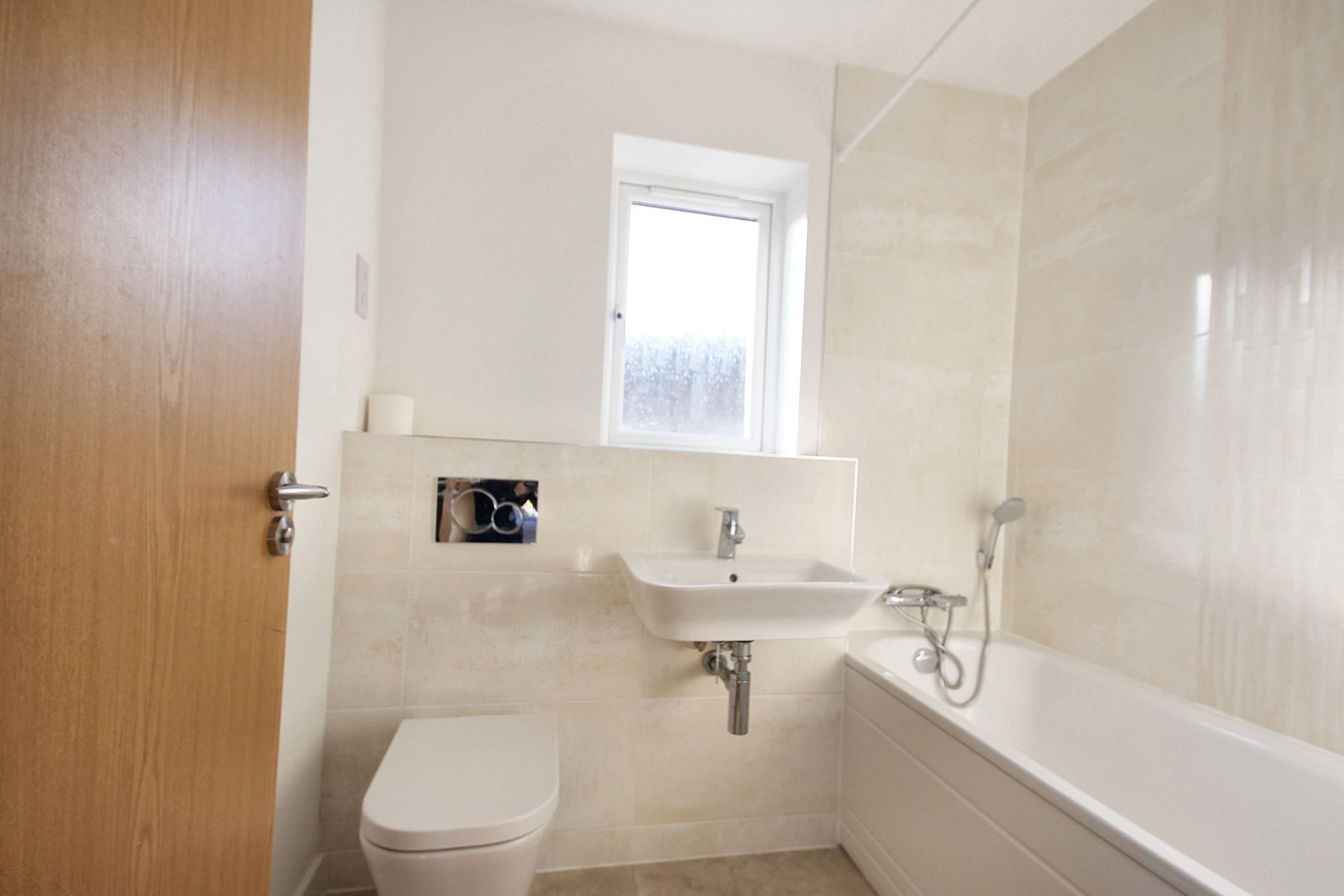 3 bed to rent in Firepool View, Taunton, TA1  - Property Image 4