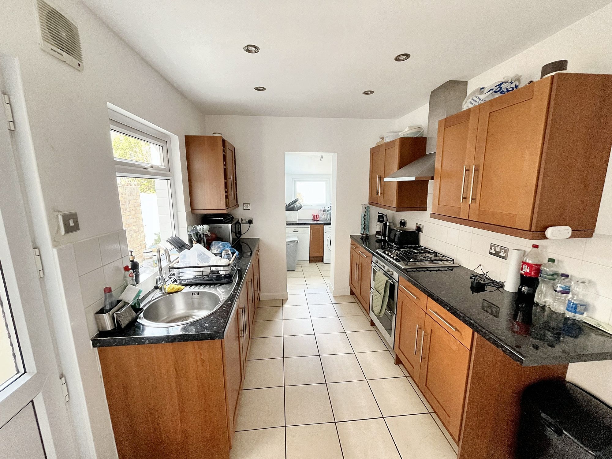 2 bed house to rent in Eastleigh Road, Taunton, TA1 4