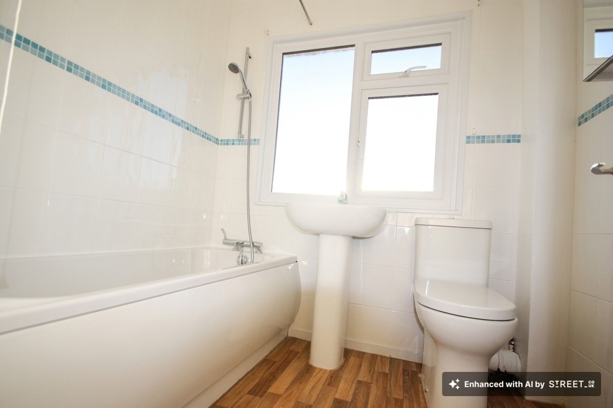 3 bed mid-terraced house to rent in Suffolk Crescent, Taunton, TA1  - Property Image 8