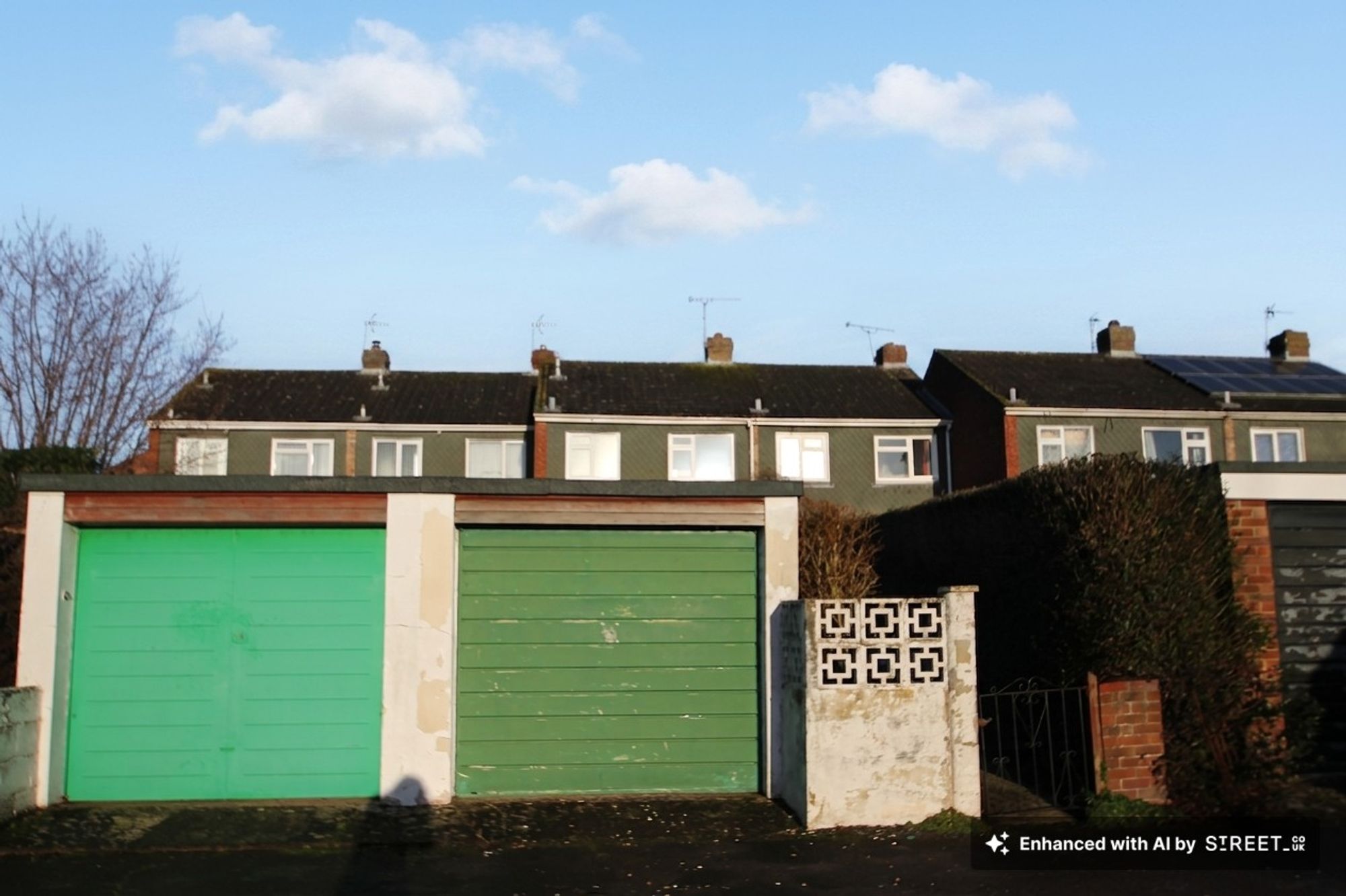 3 bed mid-terraced house to rent in Suffolk Crescent, Taunton, TA1 9
