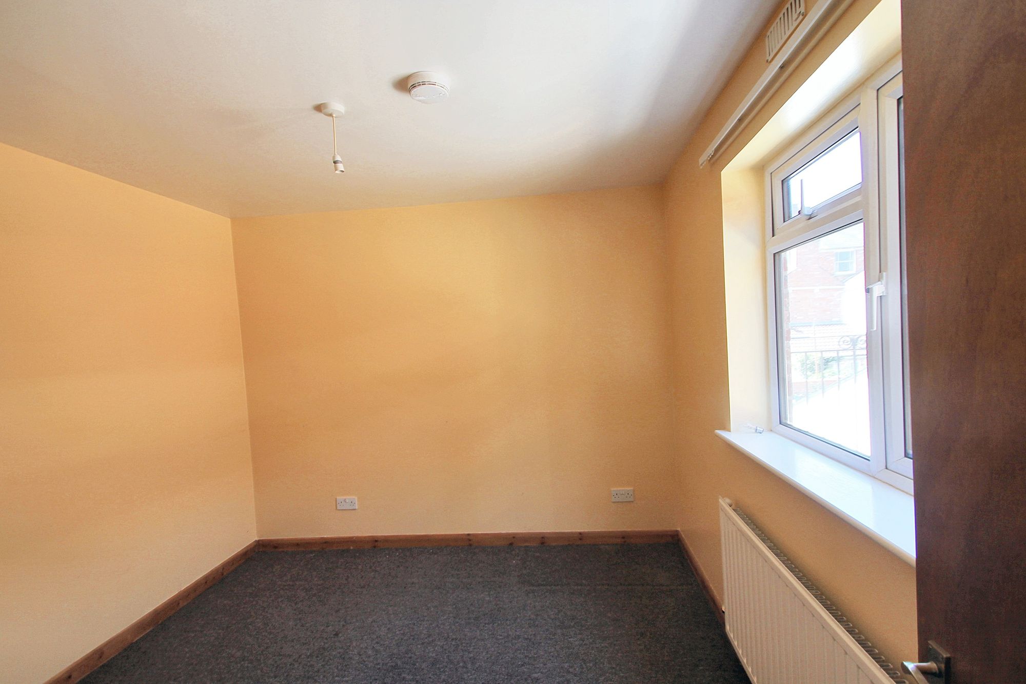 1 bed flat to rent in Albemarle Road, Taunton, TA1  - Property Image 6