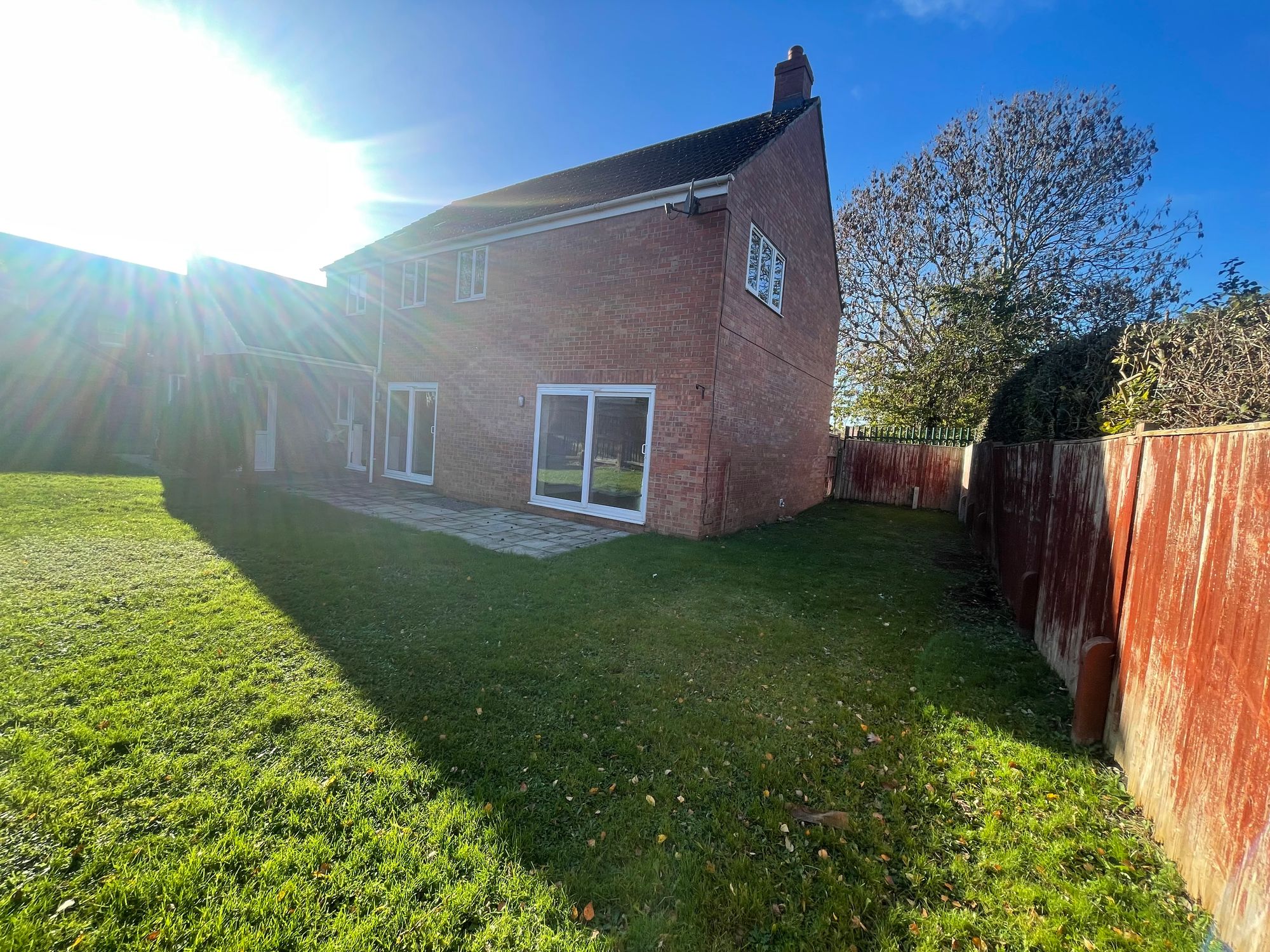 4 bed to rent in Crowcombe Road, Taunton, TA2 17