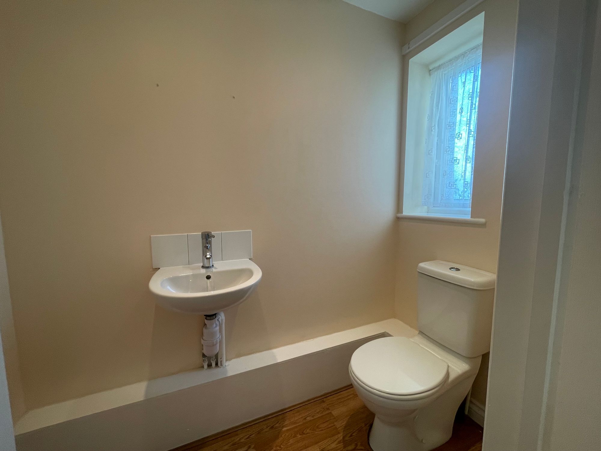 4 bed to rent in Crowcombe Road, Taunton, TA2 5