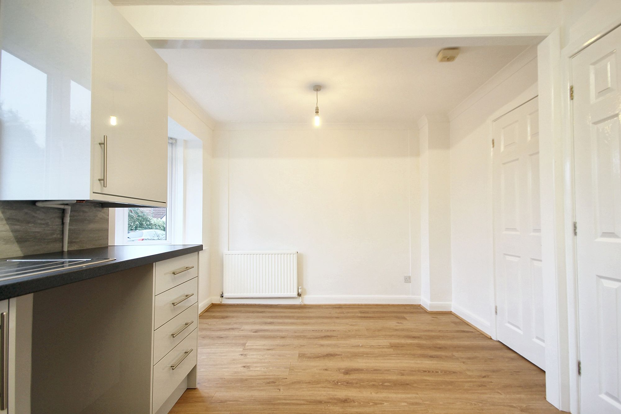 3 bed mid-terraced house for sale in Fivash Close, Taunton, TA1  - Property Image 4