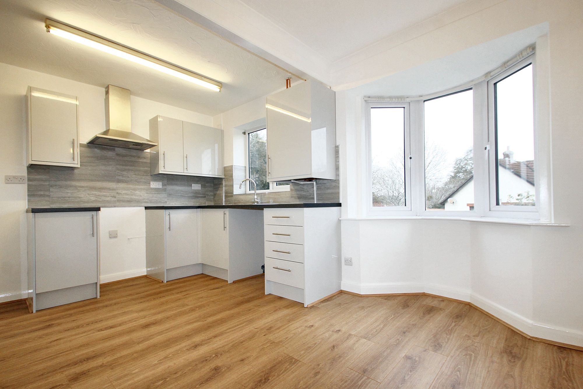 3 bed mid-terraced house for sale in Fivash Close, Taunton, TA1 1