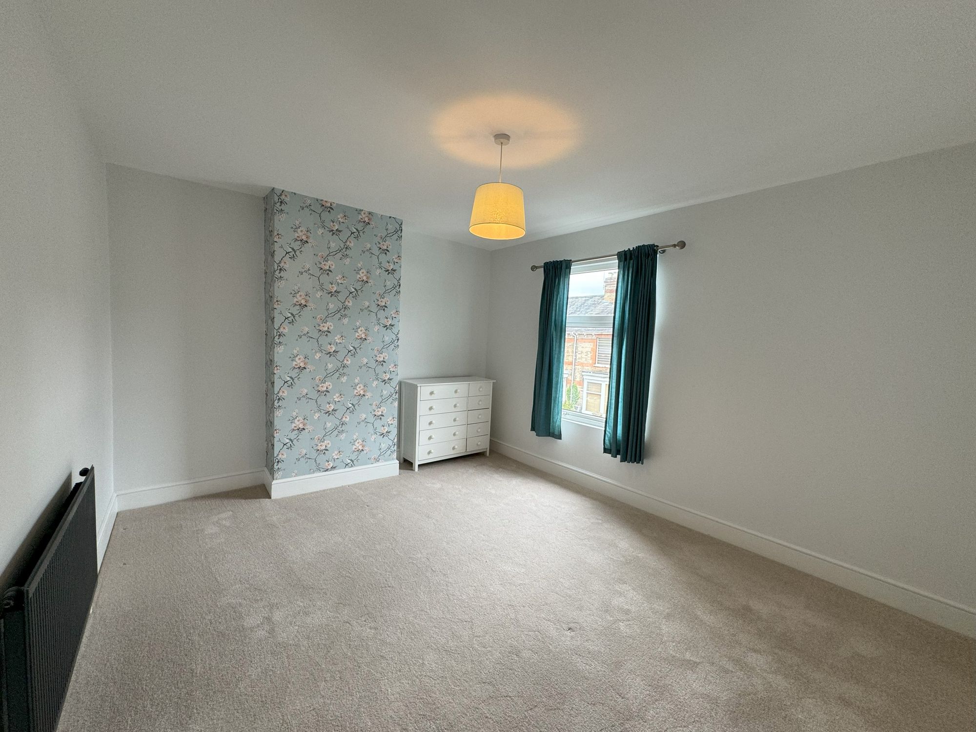 3 bed terraced house to rent in Maxwell Street, Taunton, TA2 8