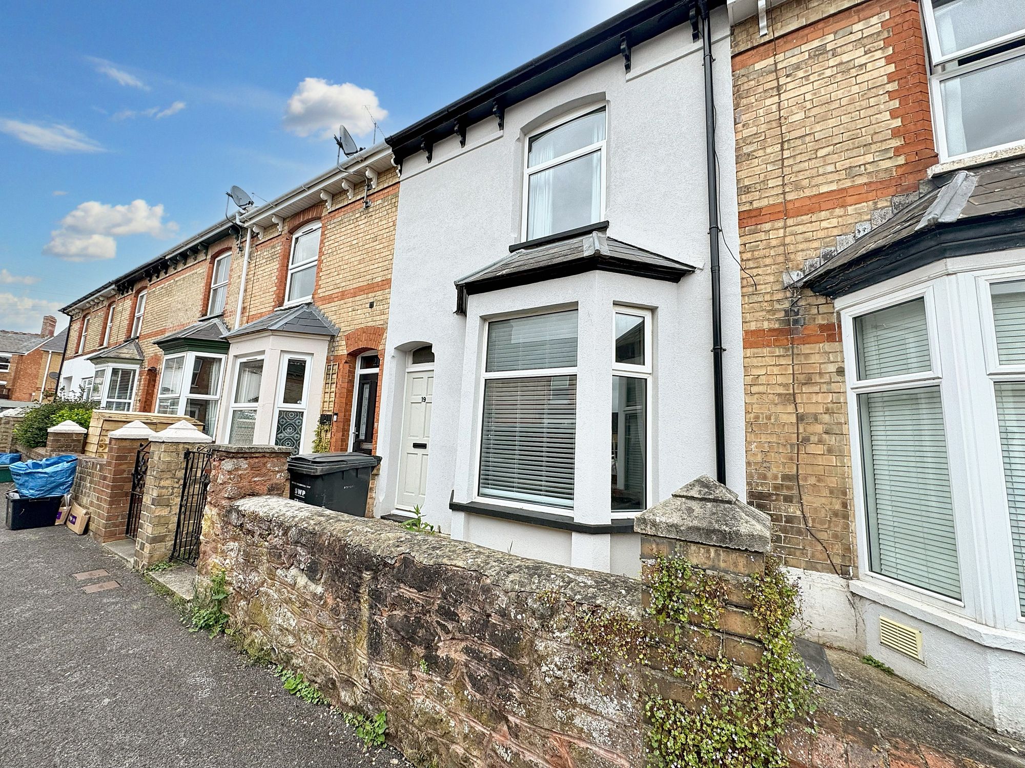 3 bed terraced house to rent in Maxwell Street, Taunton, TA2