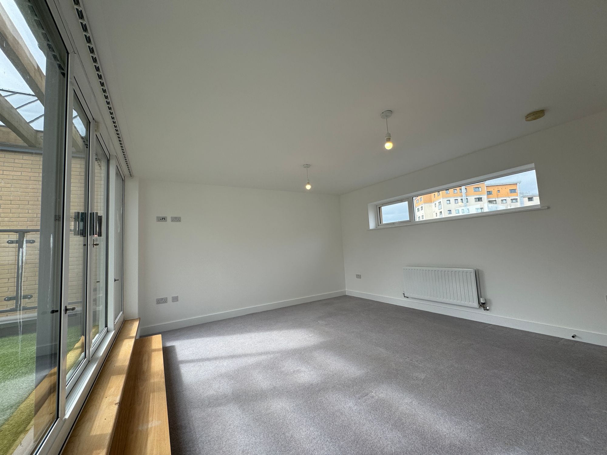 3 bed semi-detached town house to rent in Firepool Crescent, Taunton, TA1  - Property Image 6