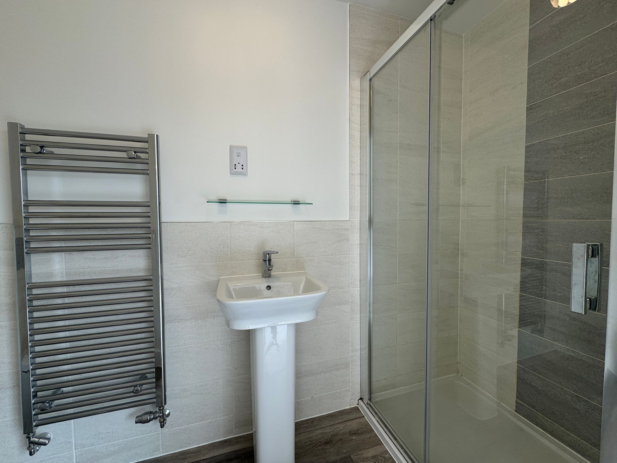 3 bed semi-detached town house to rent in Firepool Crescent, Taunton, TA1 7