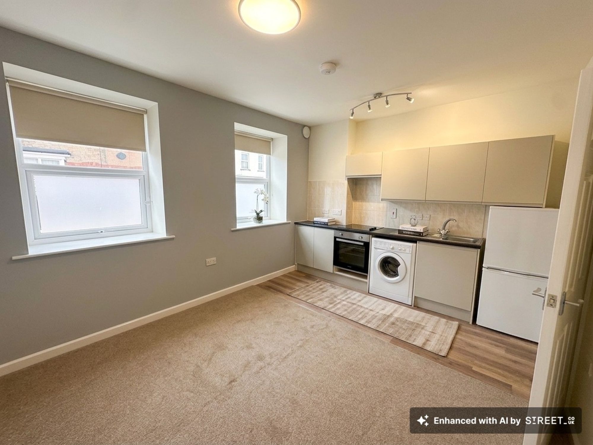 1 bed flat to rent in Cheddon Road, Taunton, TA2  - Property Image 2