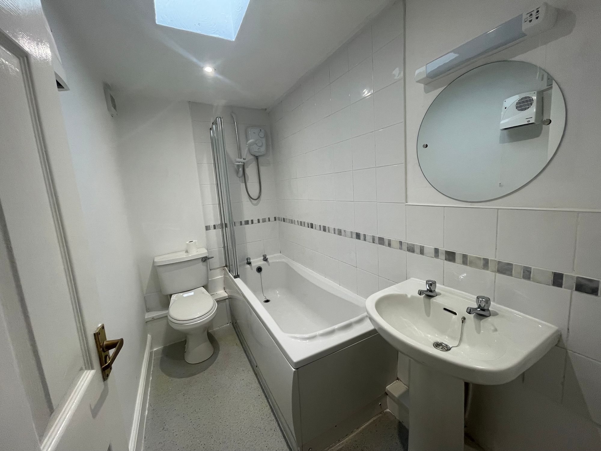 1 bed flat to rent in Billet Street, Taunton, TA1  - Property Image 4