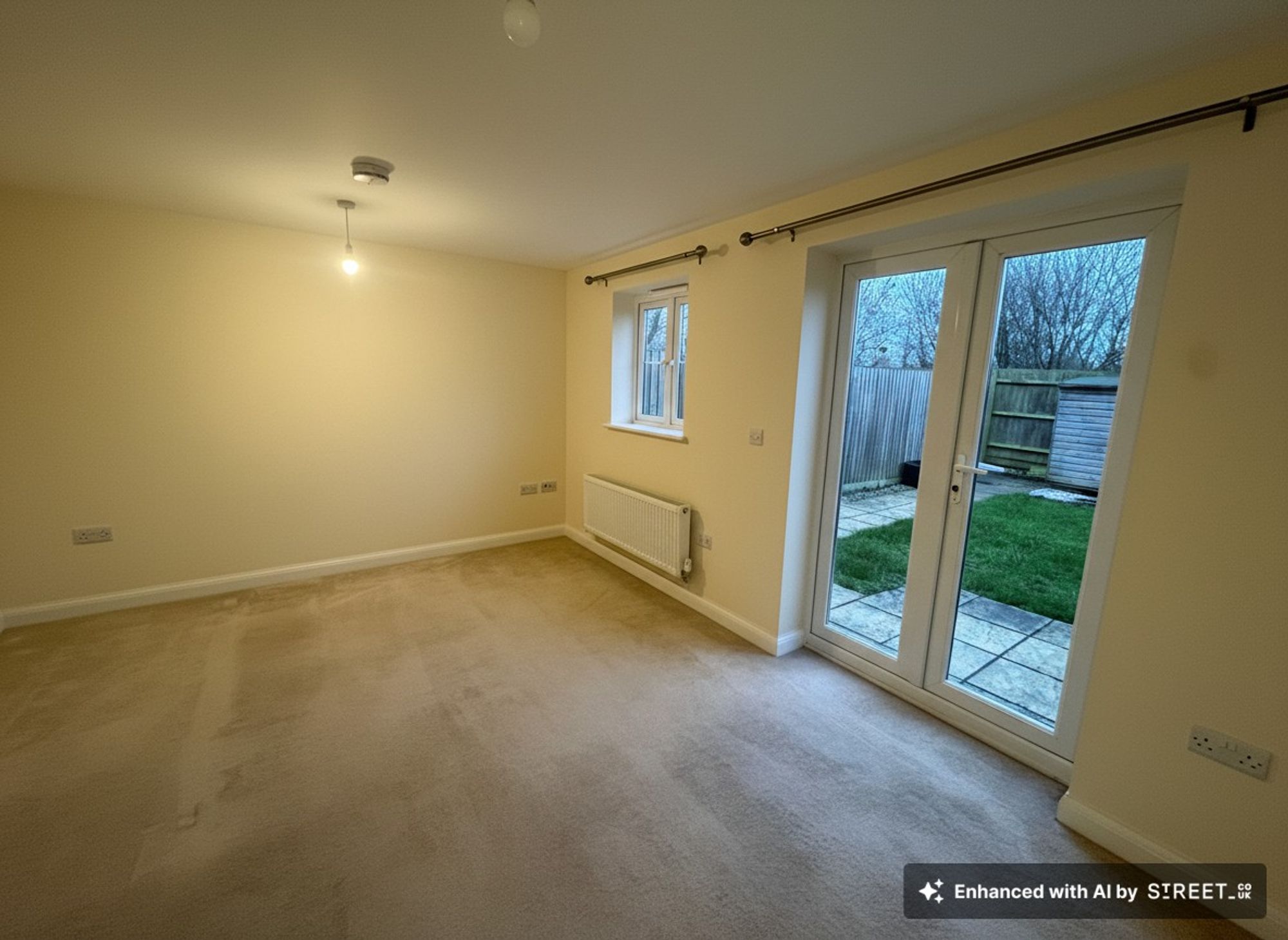 2 bed mid-terraced house to rent in Canal View, Bathpool, TA2 4