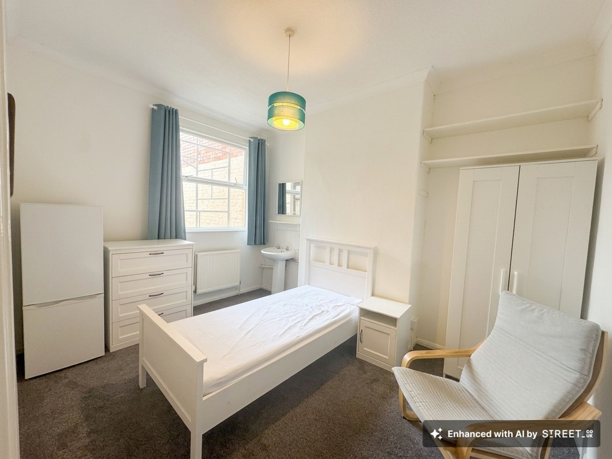1 bed house share to rent in Belvedere Road, Taunton, TA1 1