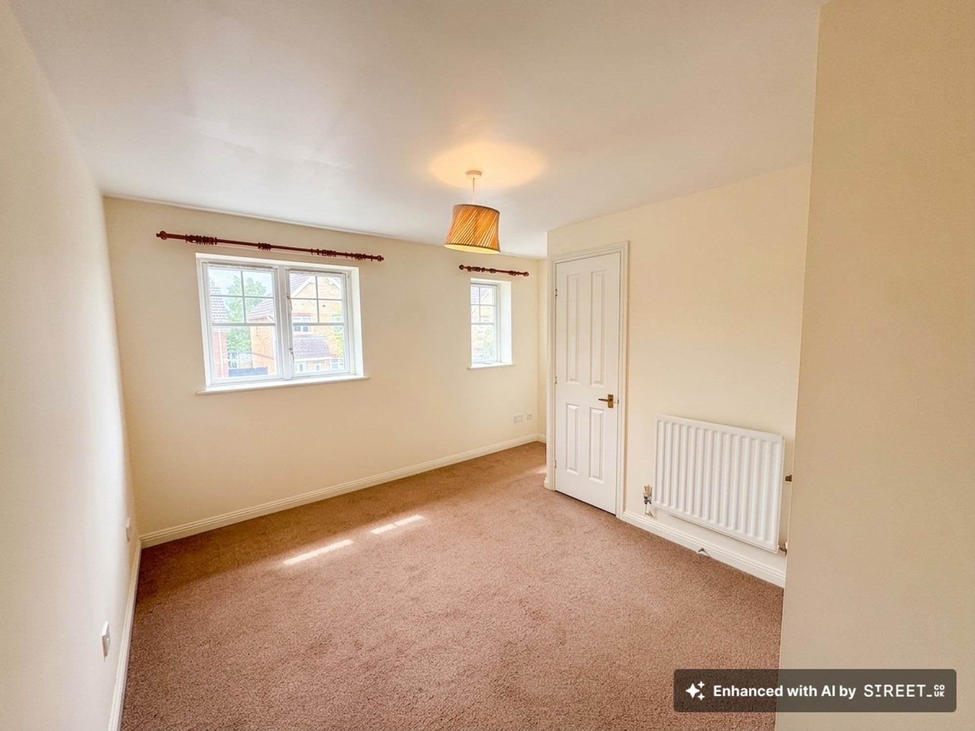 2 bed house to rent in Eaton Crescent, Taunton, TA2 7
