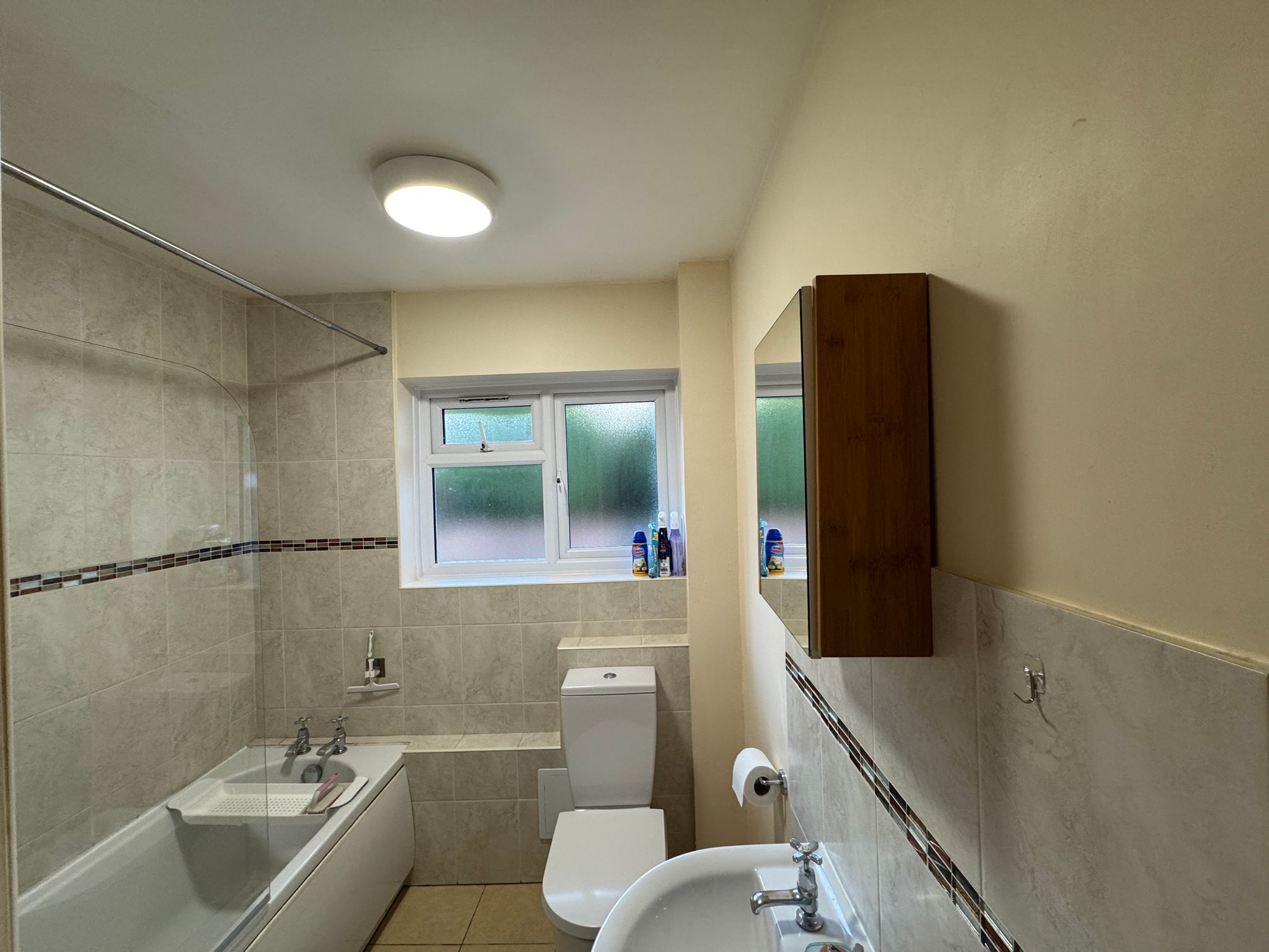 3 bed bungalow to rent in The Spinney, Taunton, TA1  - Property Image 4