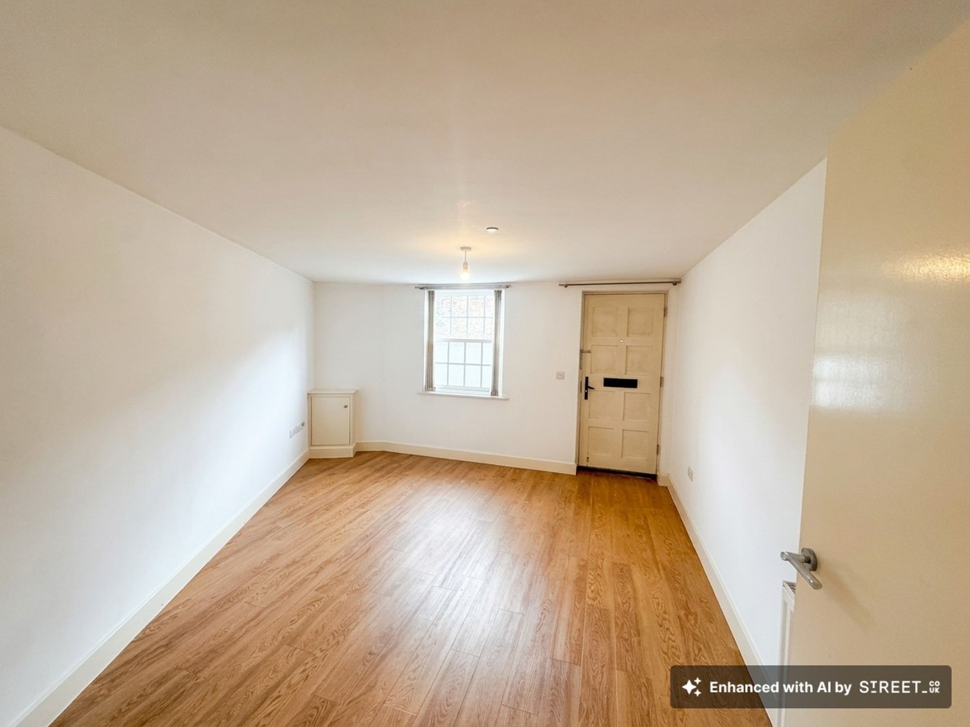 1 bed flat to rent in Bath Place, Taunton, TA1  - Property Image 3