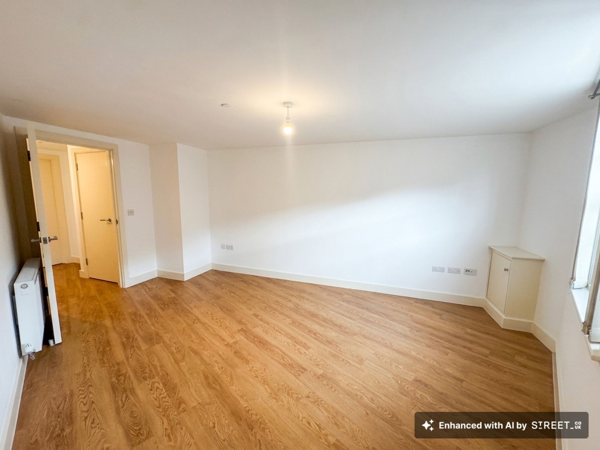1 bed flat to rent in Bath Place, Taunton, TA1 5