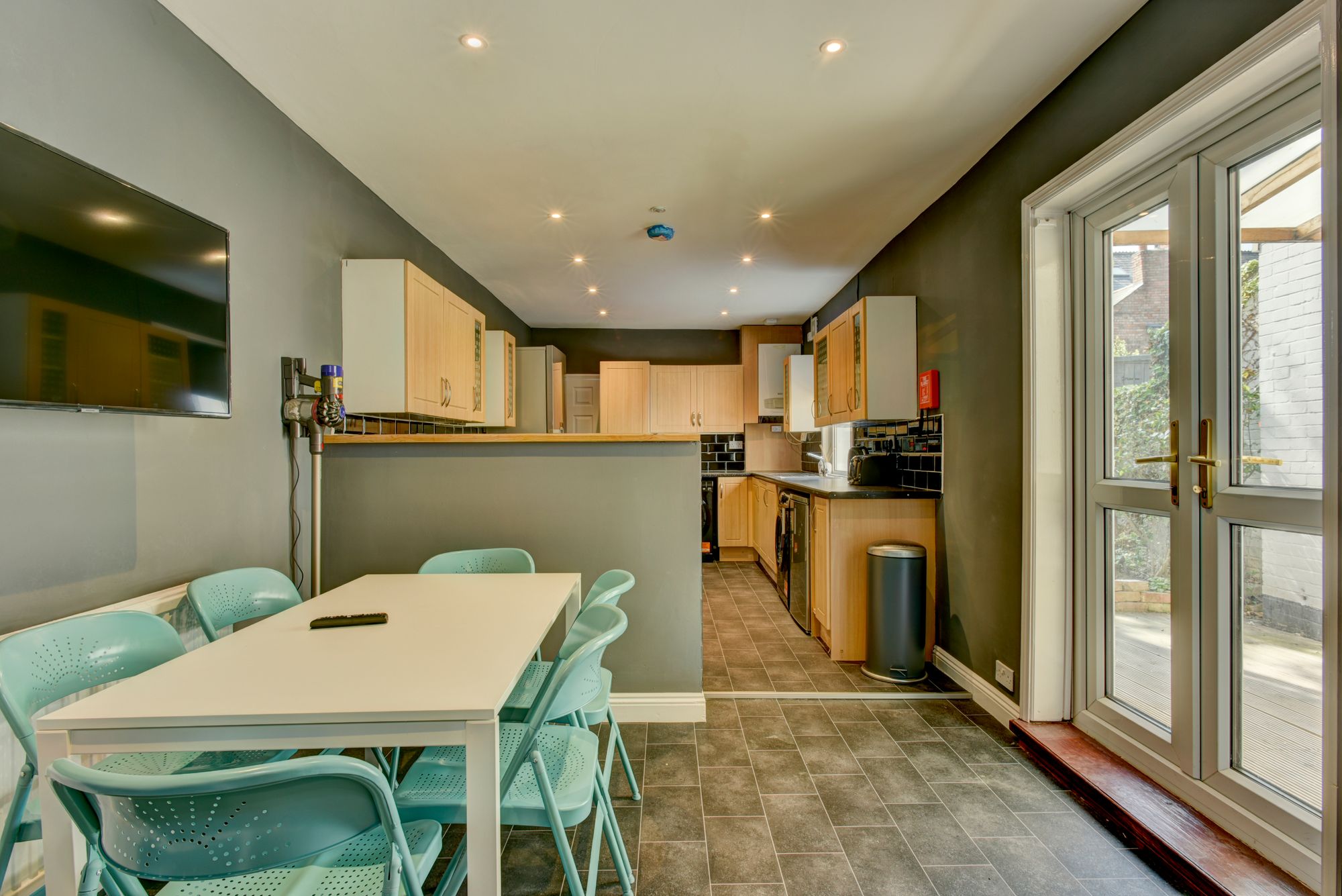 1 bed house of multiple occupation to rent in Albemarle Road, Taunton, TA1 2