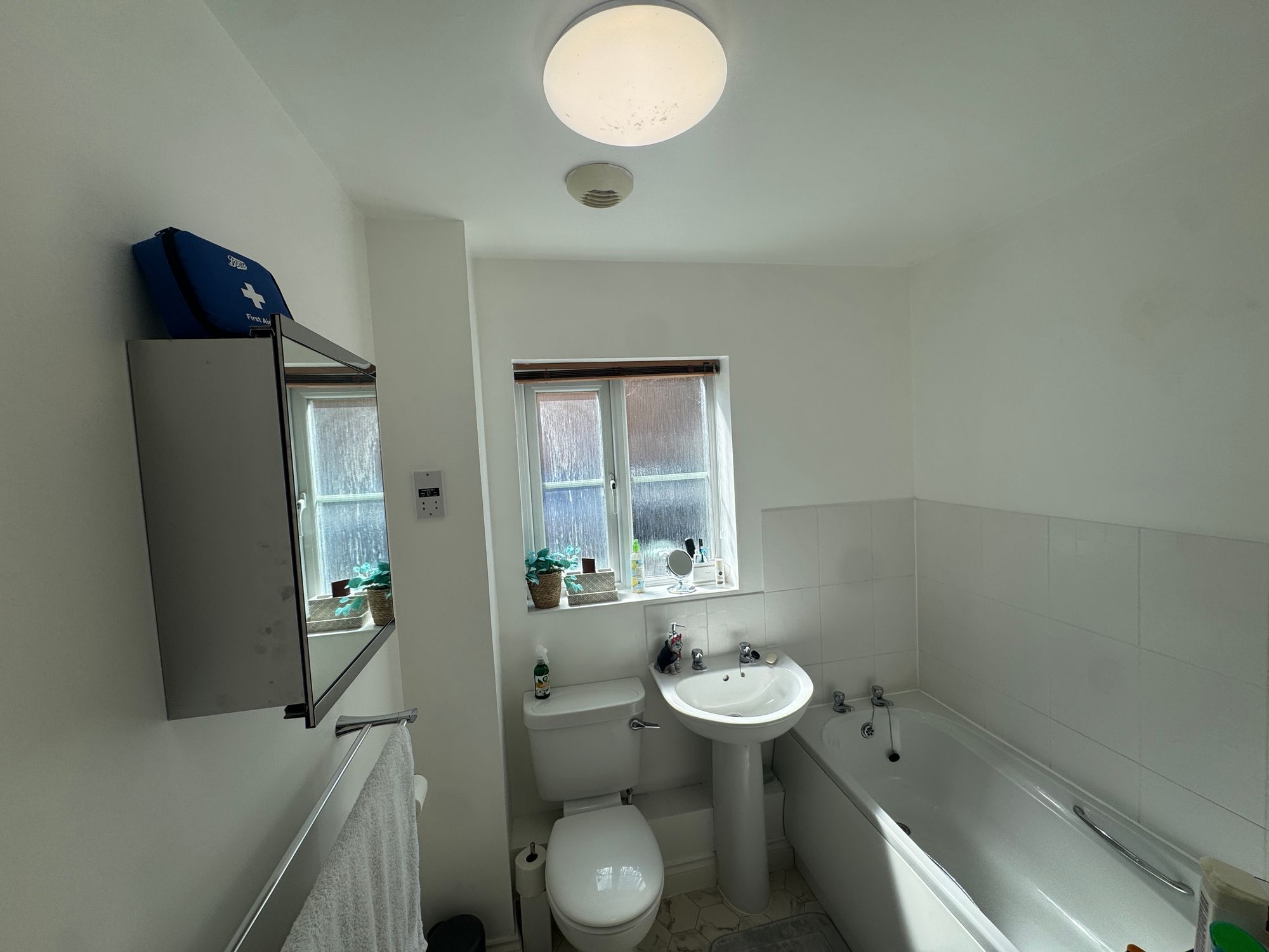 2 bed flat to rent in Gloucester Street, Taunton, TA1 10