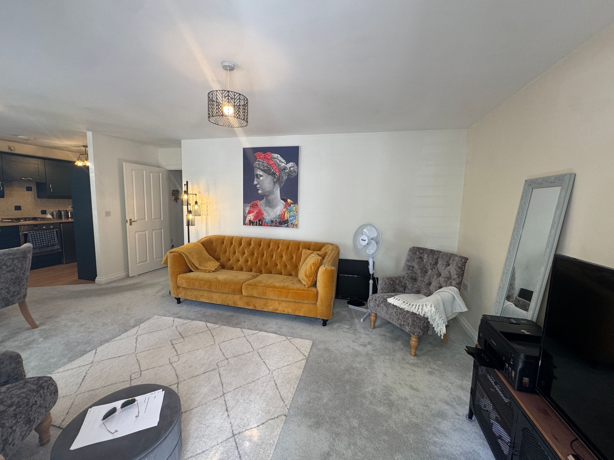2 bed flat to rent in Gloucester Street, Taunton, TA1 5
