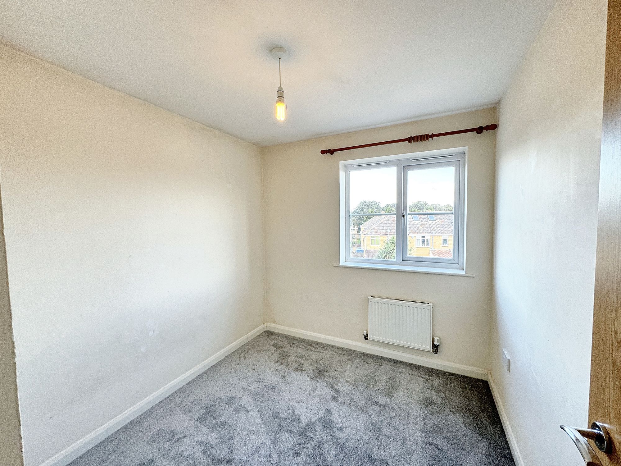 2 bed apartment to rent in Eastleigh Road, Taunton, TA1 6