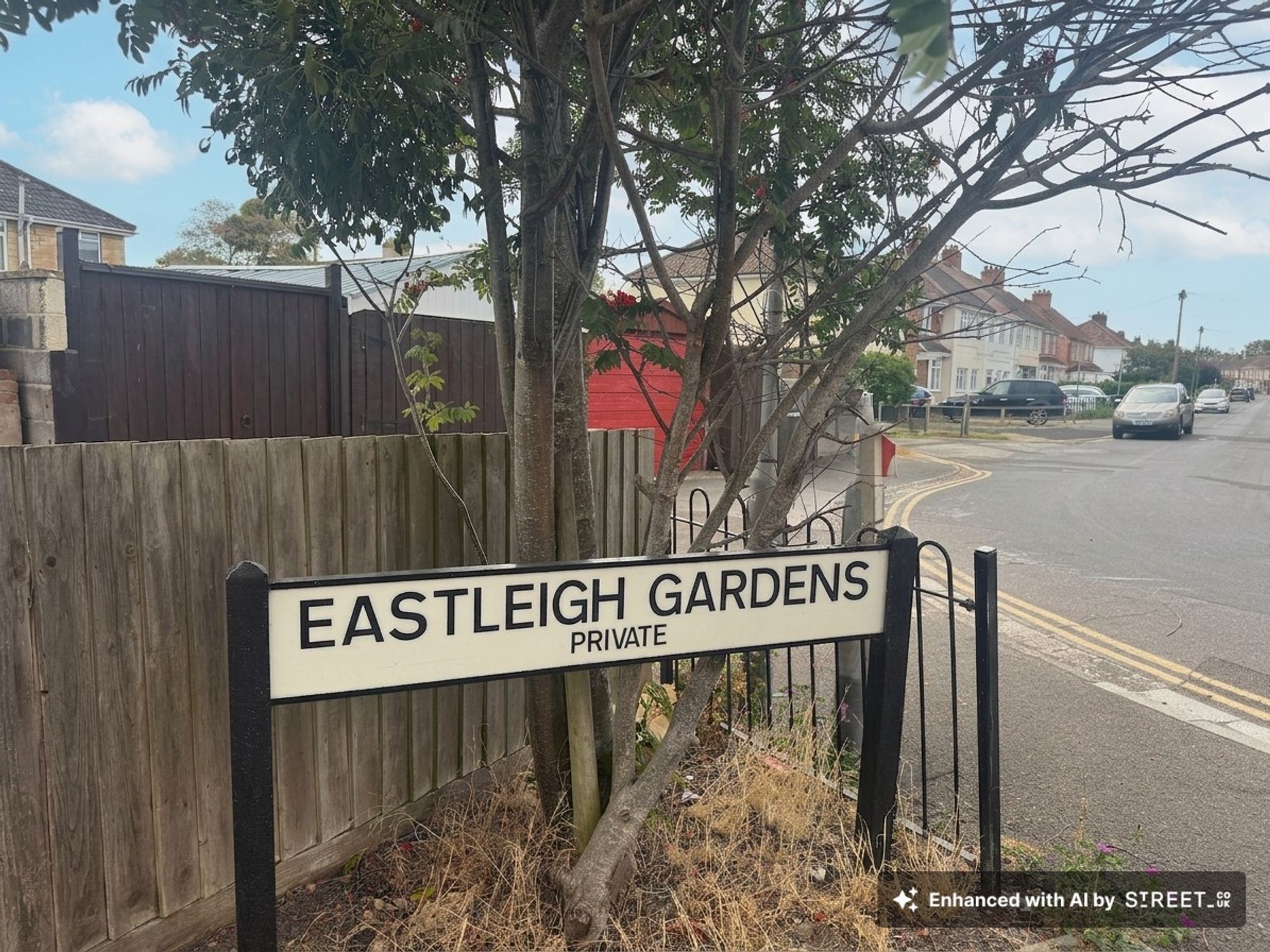 2 bed apartment to rent in Eastleigh Road, Taunton, TA1 10