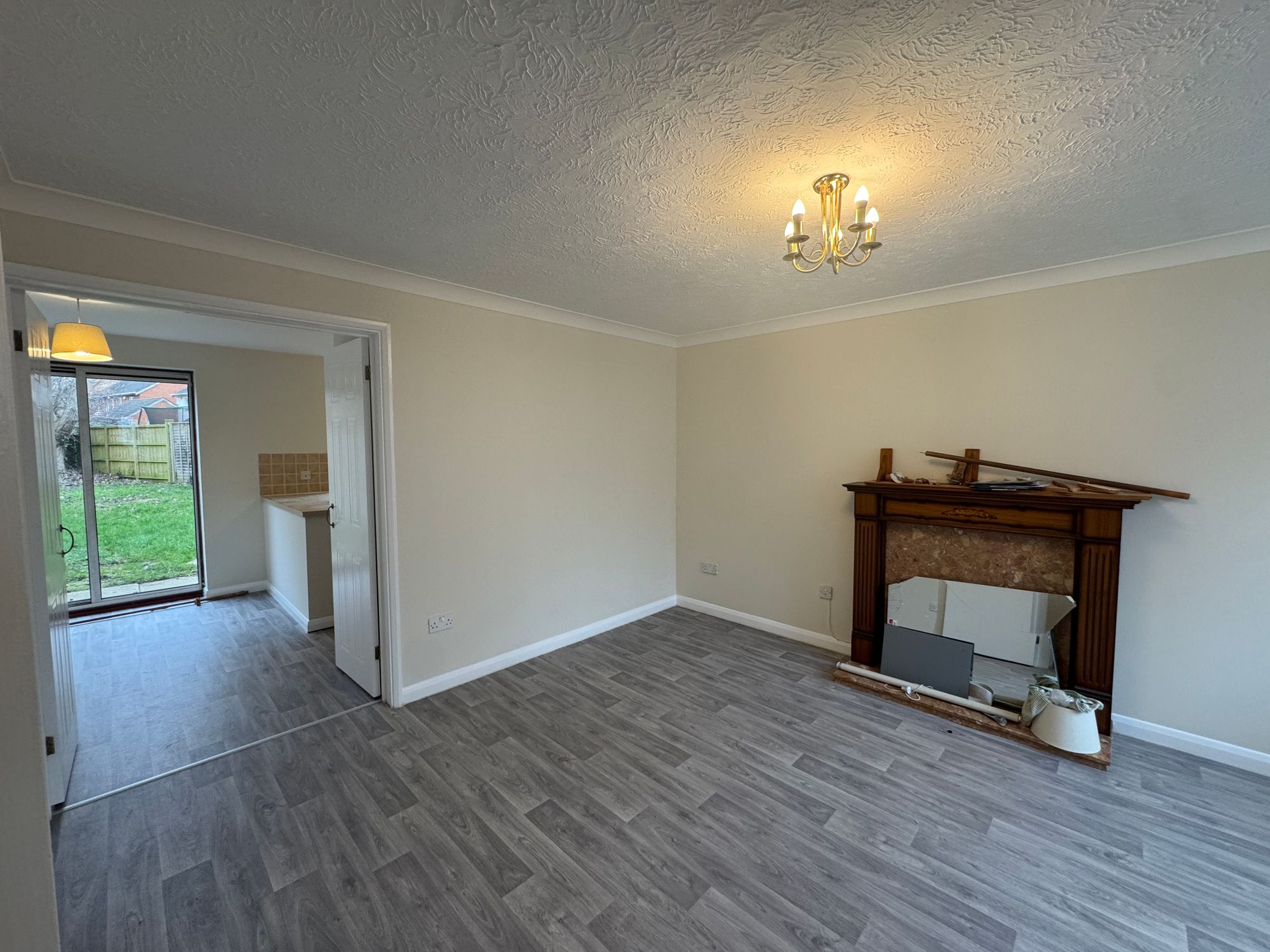3 bed house to rent in The Shaulders, Taunton, TA2 6