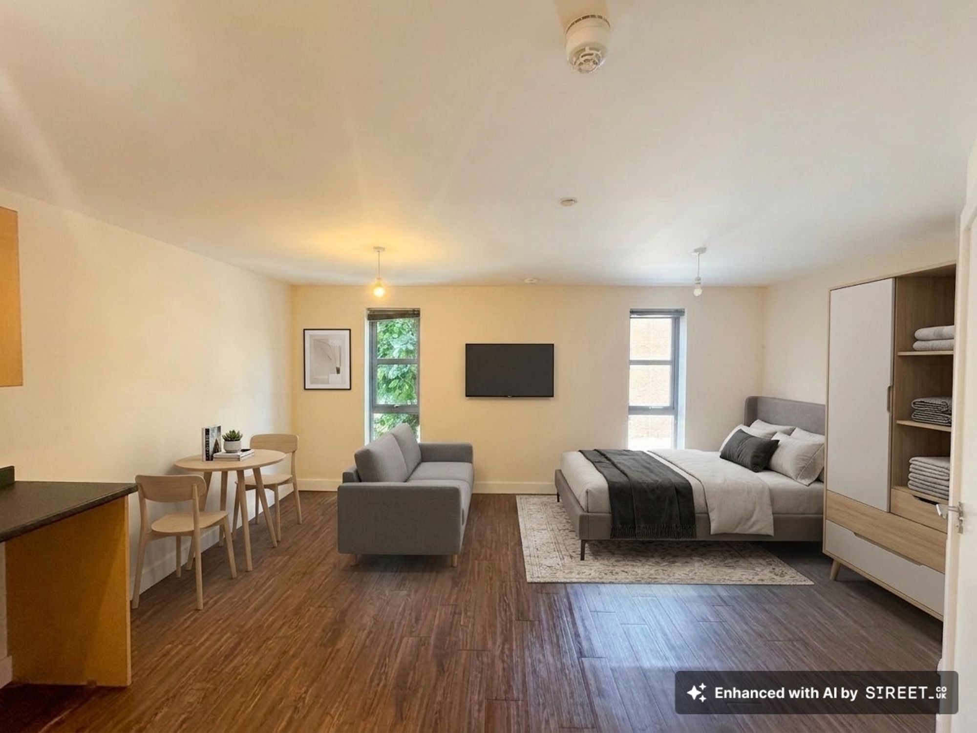 1 bed studio flat to rent in Corporation Street, Taunton, TA1