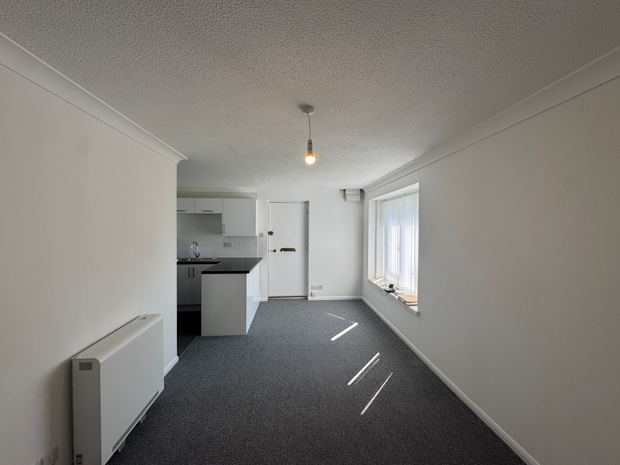 1 bed studio flat to rent in Allington Close, Taunton, TA1  - Property Image 5