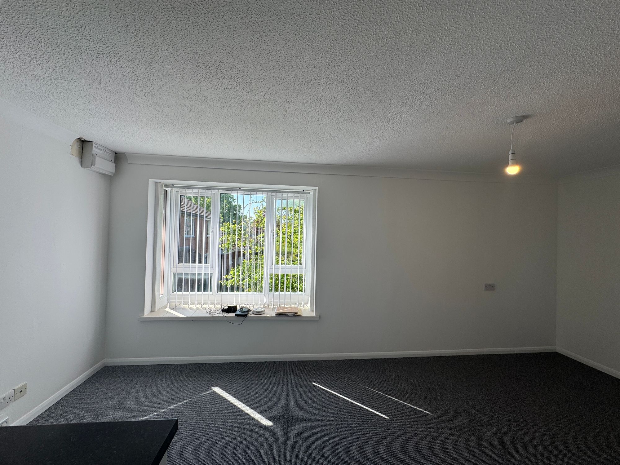 1 bed studio flat to rent in Allington Close, Taunton, TA1 7