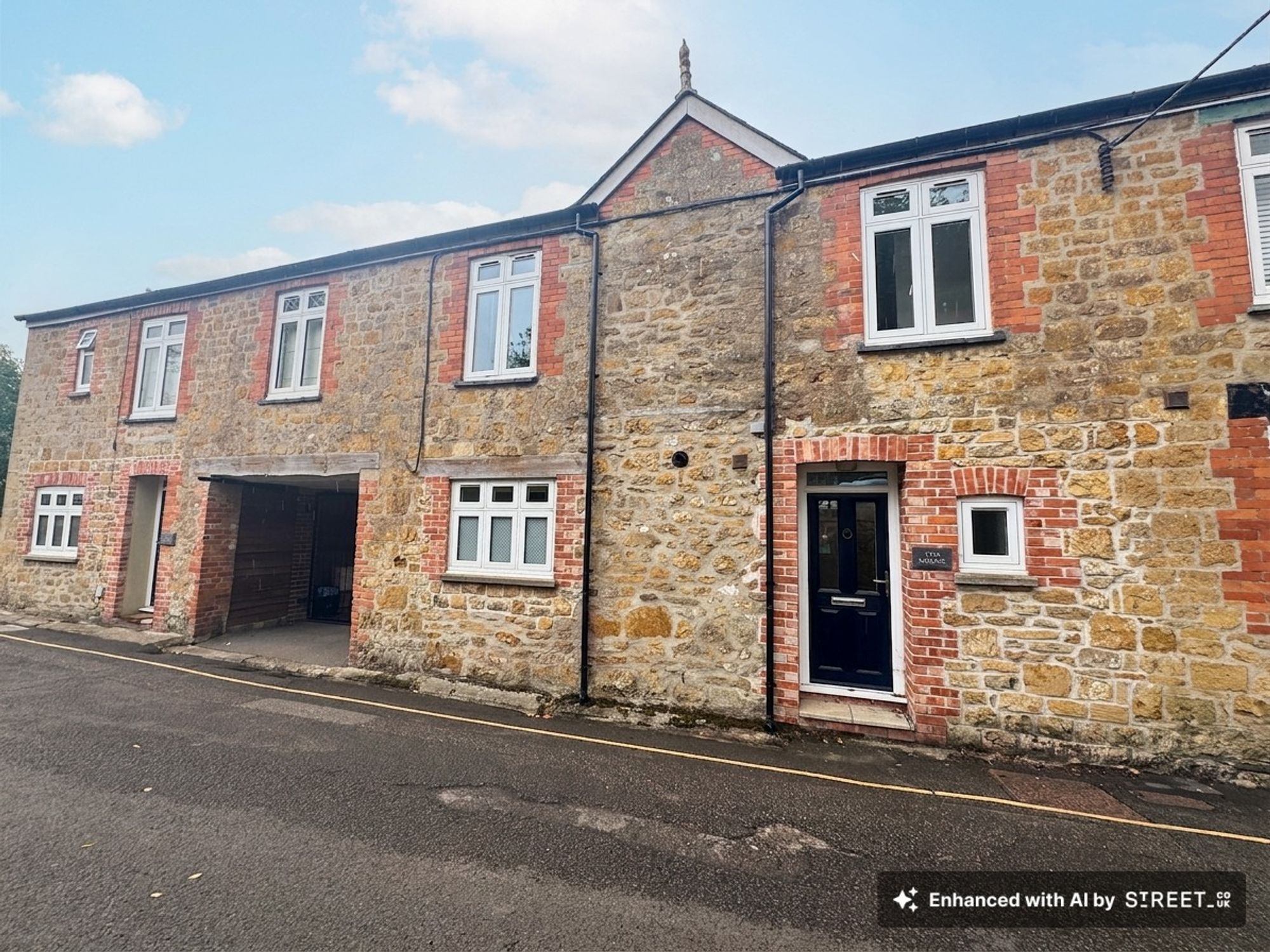 2 bed end of terrace house to rent in Frog Lane, Ilminster, TA19 1