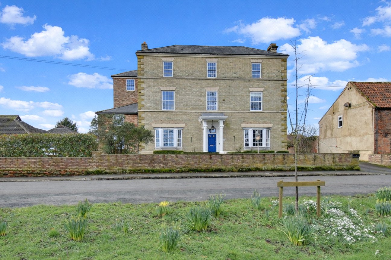 2 Bed Apartment For Sale In Front Street, Sowerby, Thirsk, North Yorkshire, YO7