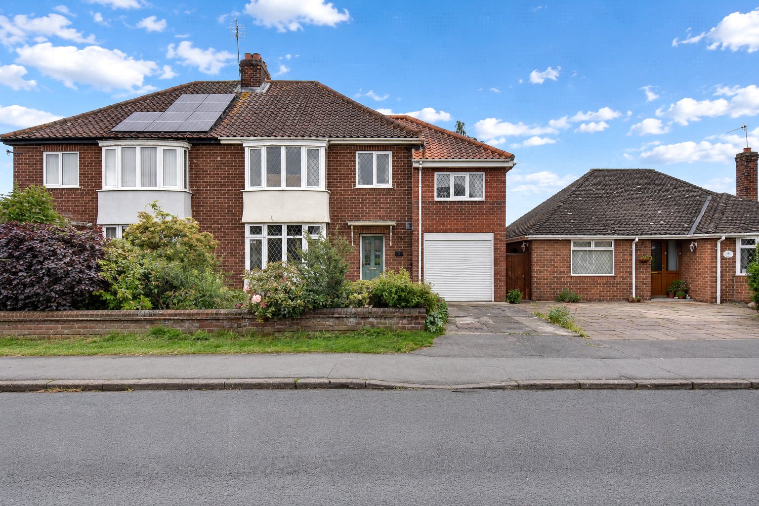 4 Bed Semi-Detached House For Sale In Broomfield Avenue, Northallerton, North Yorkshire, DL7