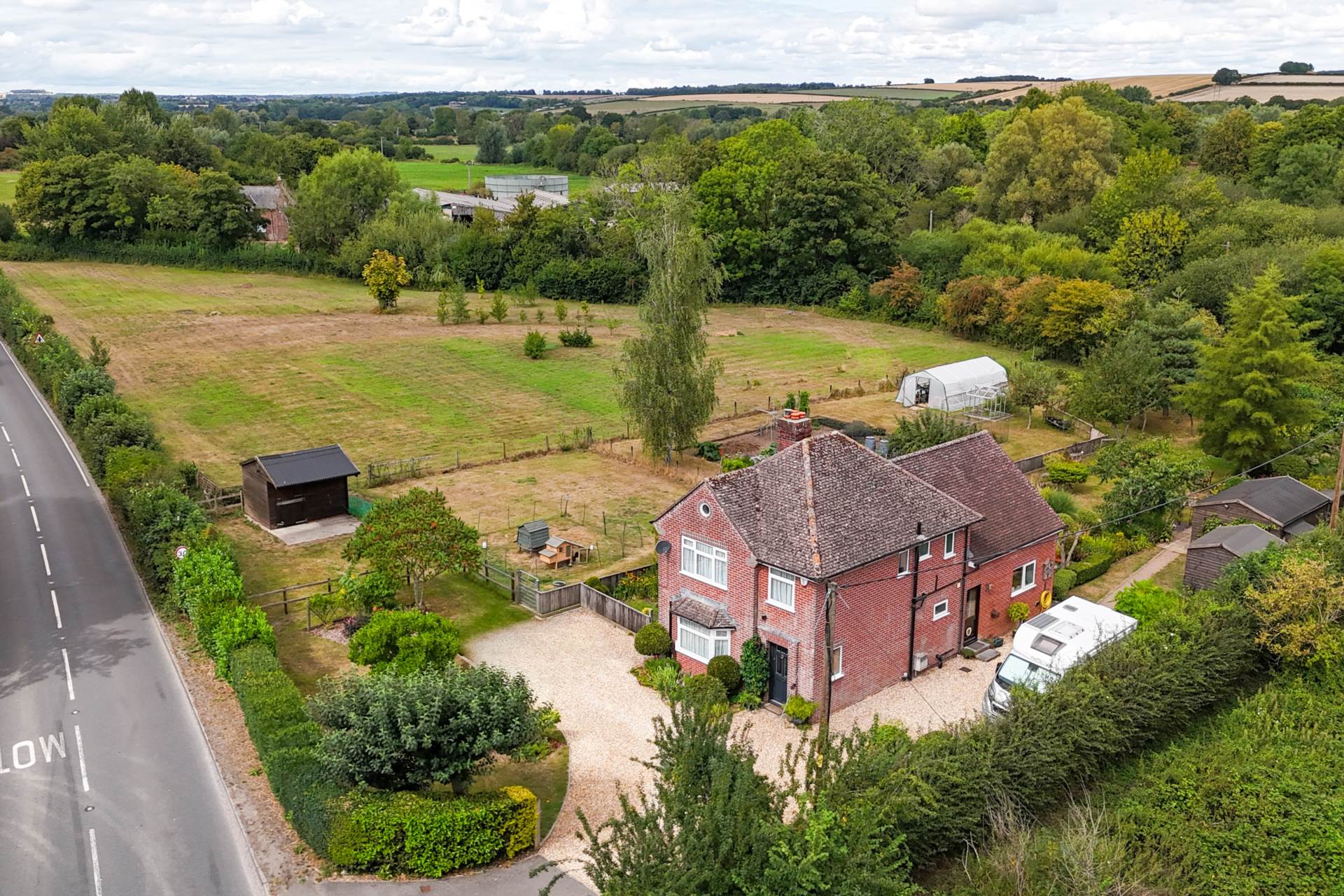 3 bed detached house for sale, Spetisbury, DT11