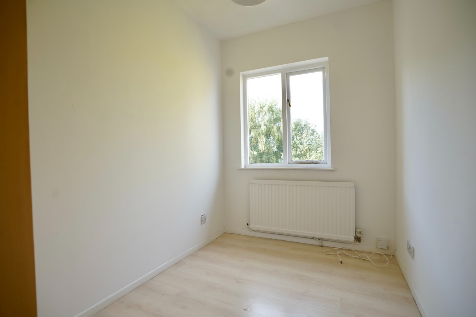 3 bed end of terrace house for sale in Limes Park Road, St. Ives 8