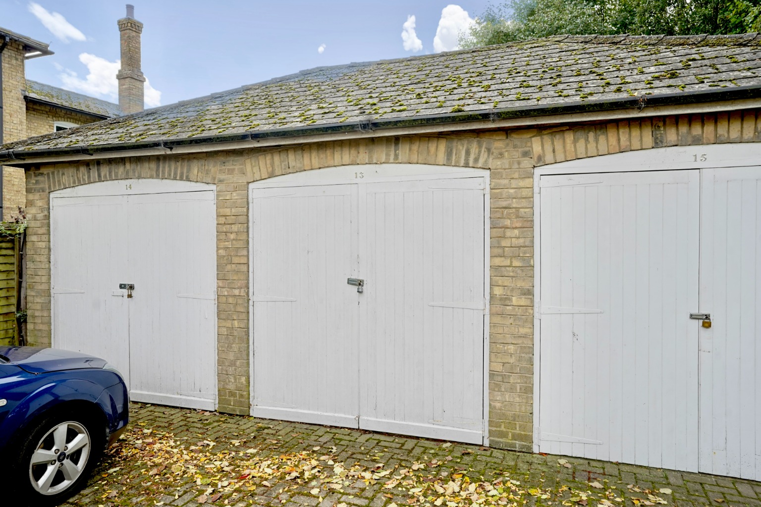 3 bed end of terrace house for sale in Limes Park Road, St. Ives 11