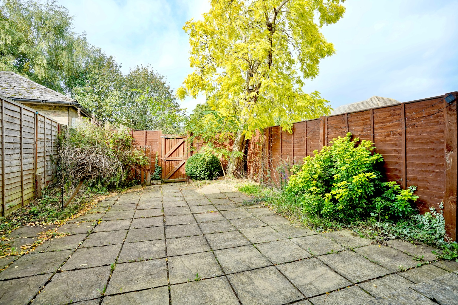 3 bed end of terrace house for sale in Limes Park Road, St. Ives 10