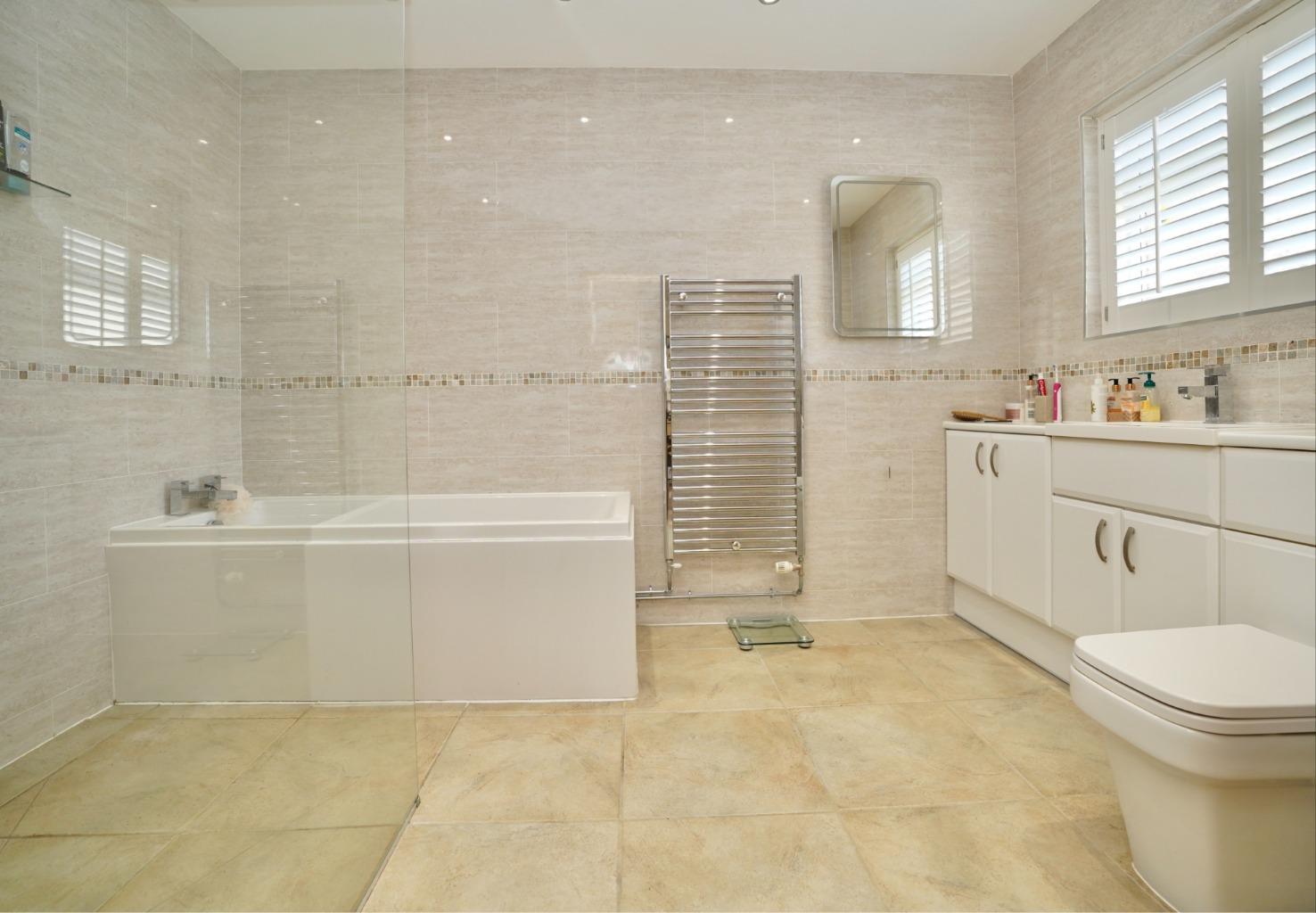 3 bed detached bungalow for sale in Earith Road, Cambridge  - Property Image 10