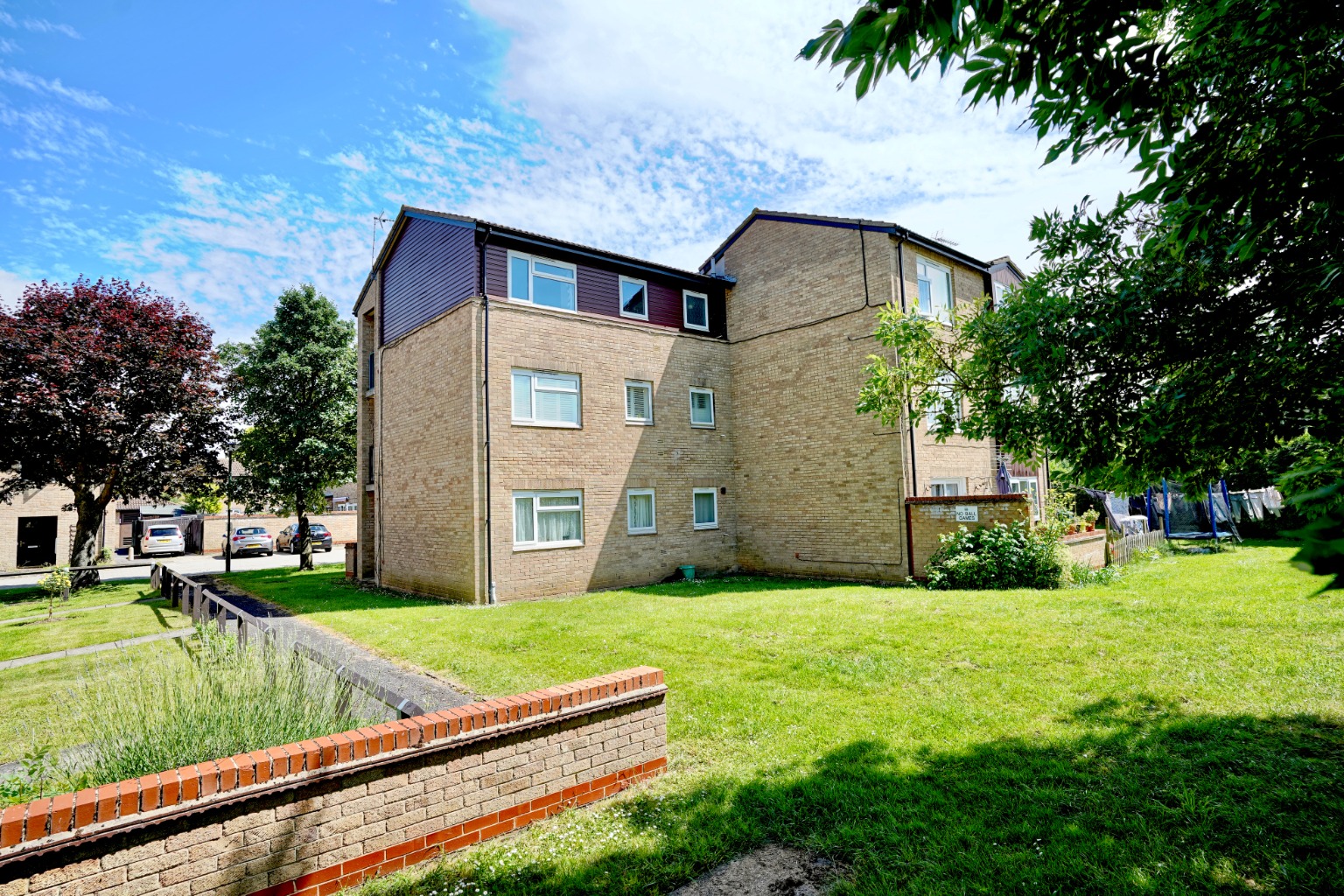 1 bed flat for sale in Carnaby Close, Huntingdon  - Property Image 1