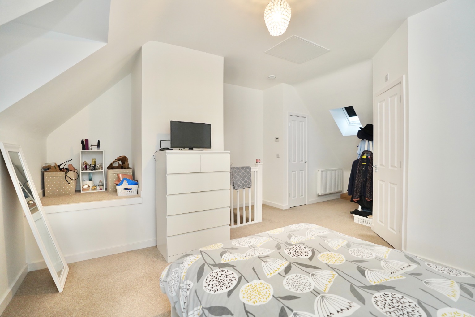 3 bed terraced house for sale in Gardener Crescent, Huntingdon 7