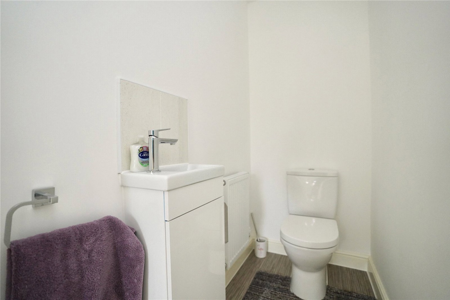 4 bed detached house for sale in Garnatte Drive, Huntingdon 6