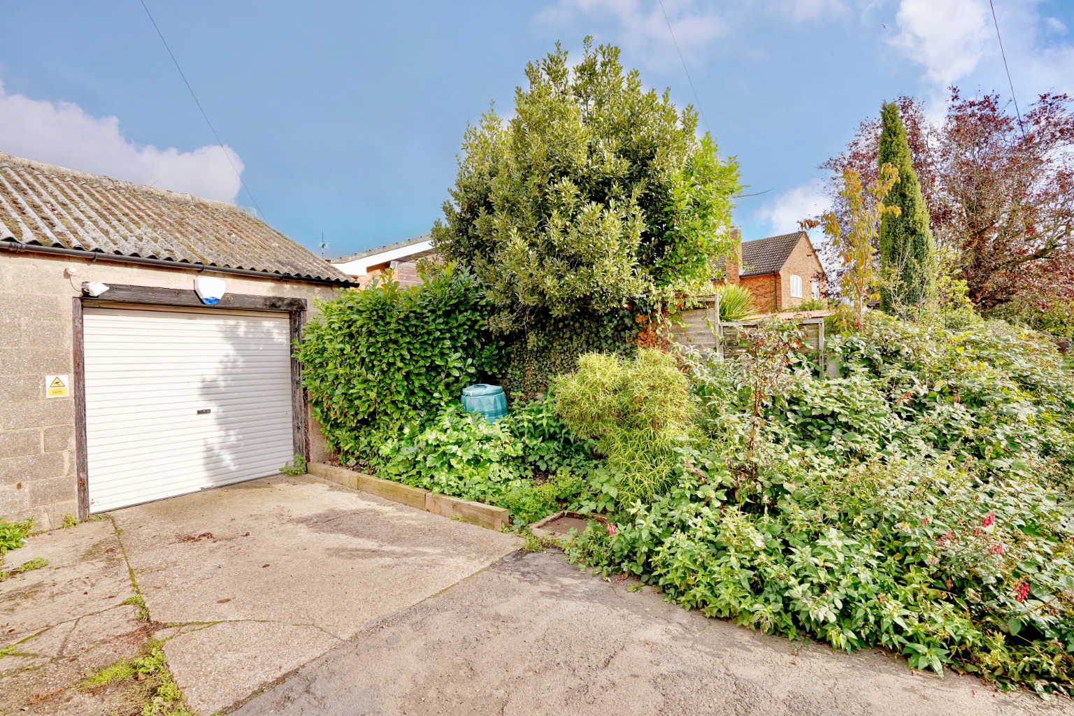 3 bed semi-detached house for sale in High Street, St. Ives  - Property Image 17