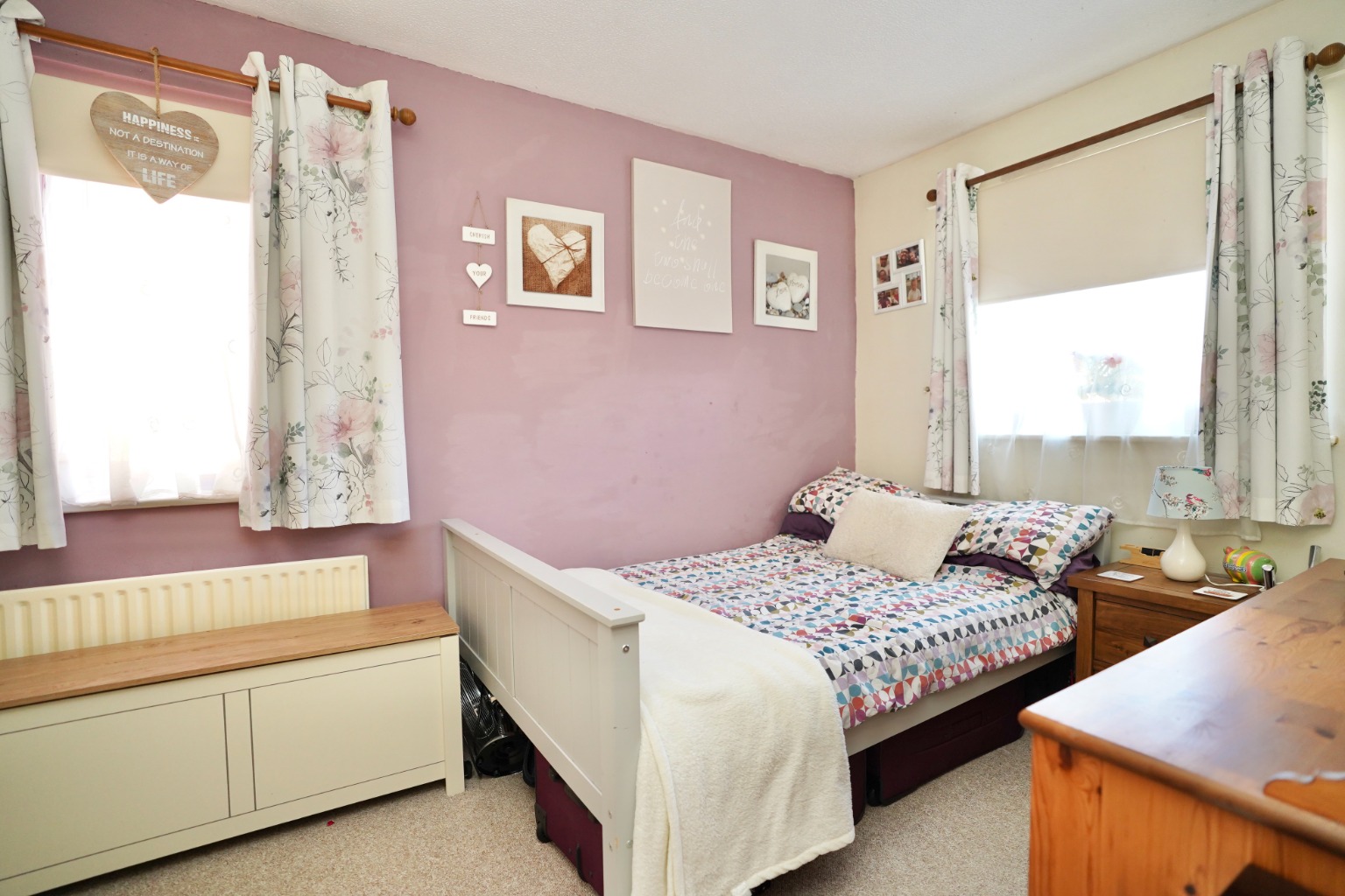 2 bed semi-detached house for sale in Stoney Close, Huntingdon  - Property Image 8