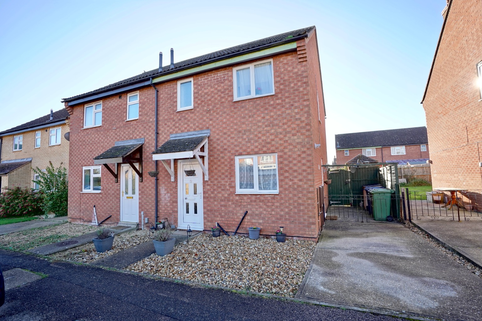2 bed semi-detached house for sale in Stoney Close, Huntingdon, PE29