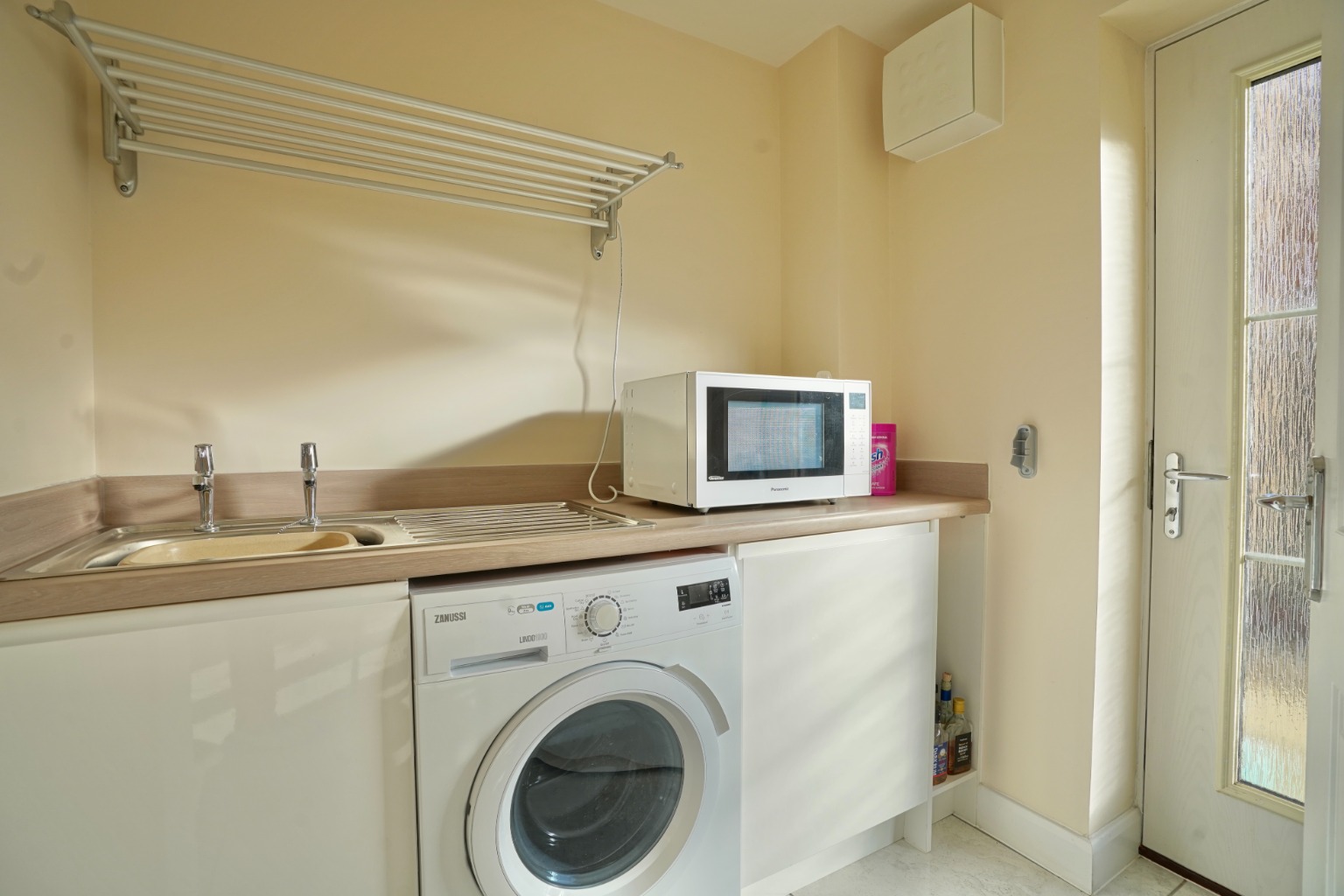 4 bed detached house for sale in Summer's Hill Drive, Cambridge 7