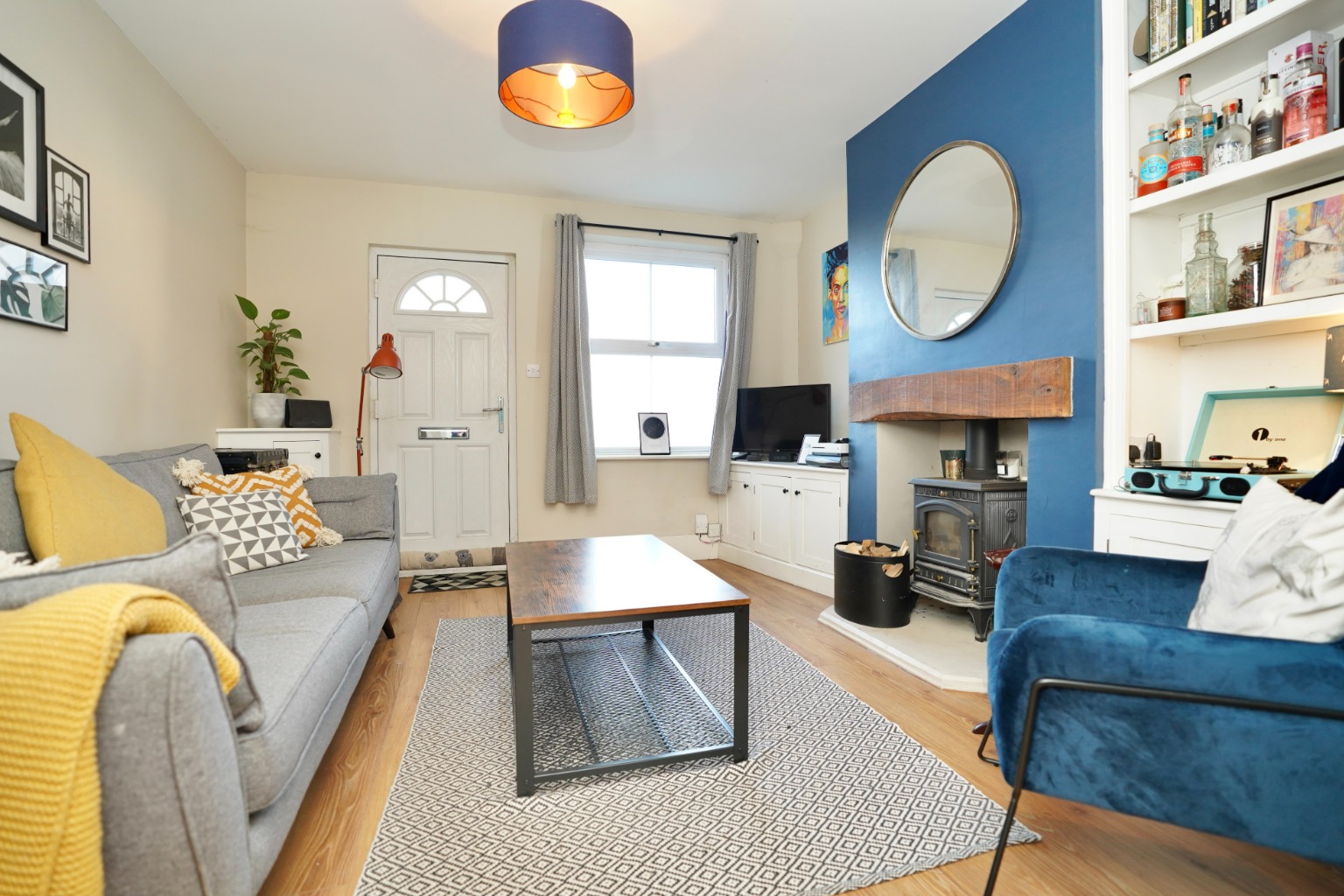 2 bed end of terrace house for sale in London Street, Huntingdon 4