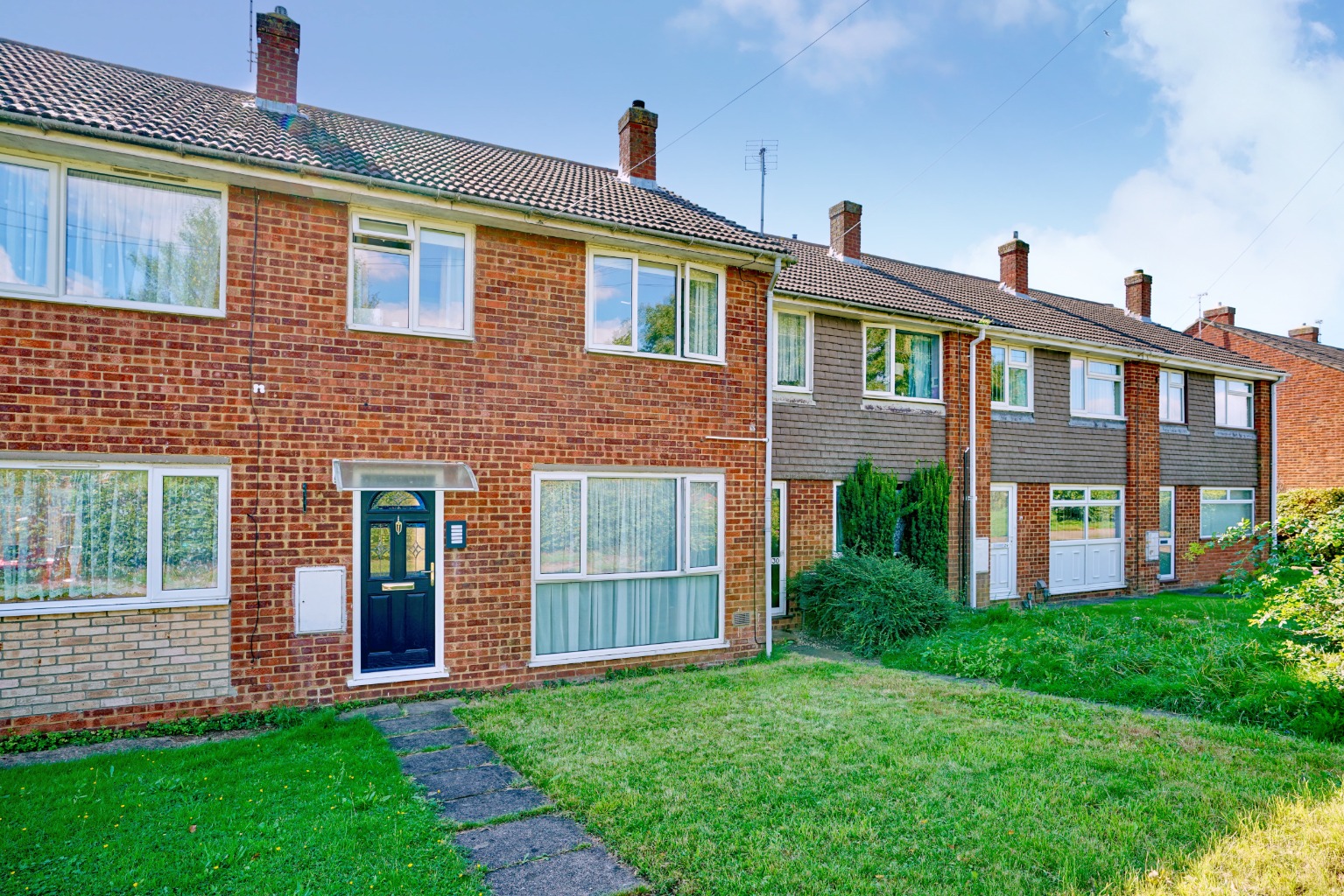 3 bed terraced house for sale in Prospero Way, Huntingdon - Property Image 1